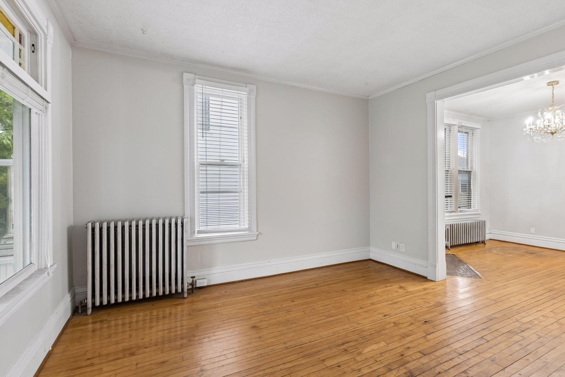 View of Residential Income at 2542 Garfield Avenue, Minneapolis MN 55405, Minneapolis (6 of 49) - Mike Wilen | Minnesota Team Real Estate