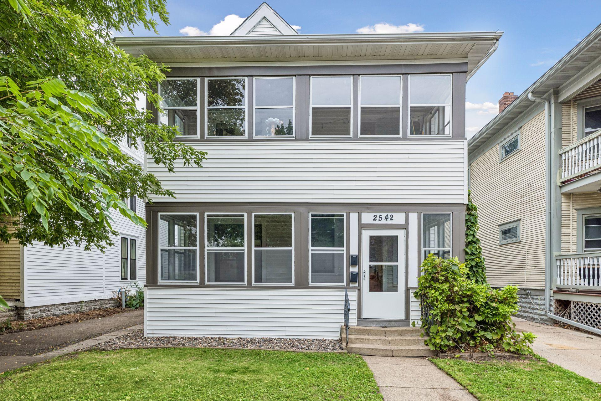 View of Residential Income at 2542 Garfield Avenue, Minneapolis MN 55405, Minneapolis (41 of 49) - Mike Wilen | Minnesota Team Real Estate