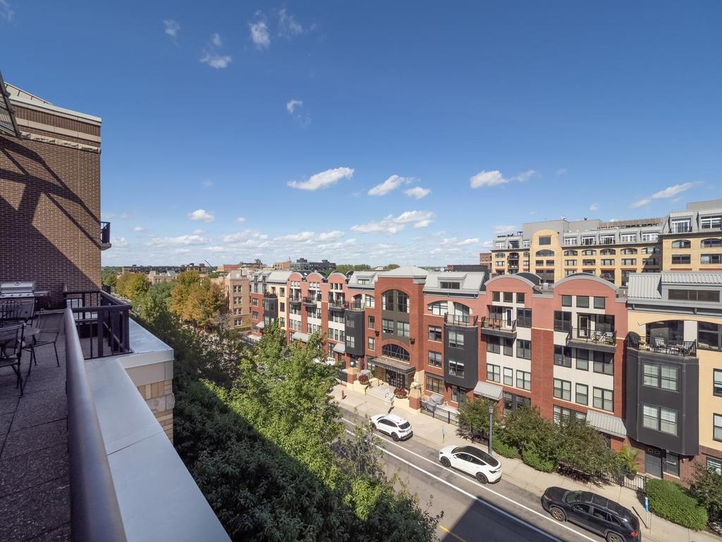 View of Residential at 401 2nd Street #321, Minneapolis MN 55401, Minneapolis (38 of 51) - Mike Wilen | Minnesota Team Real Estate
