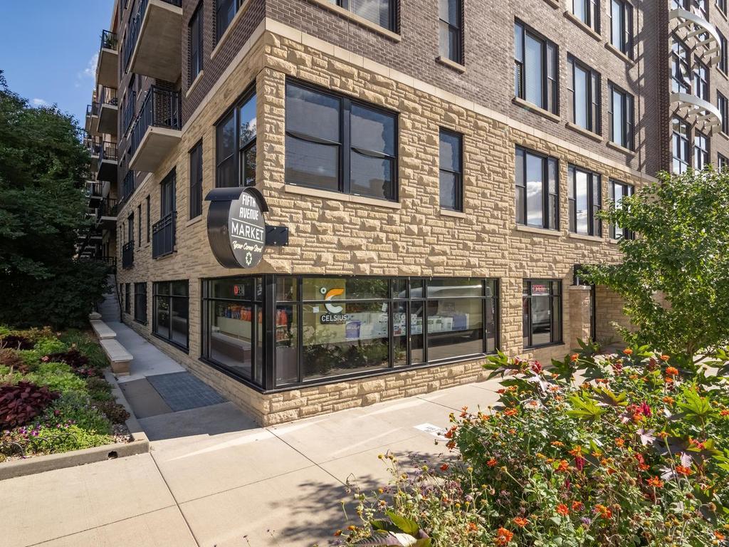 View of Residential at 401 2nd Street #321, Minneapolis MN 55401, Minneapolis (43 of 51) - Mike Wilen | Minnesota Team Real Estate