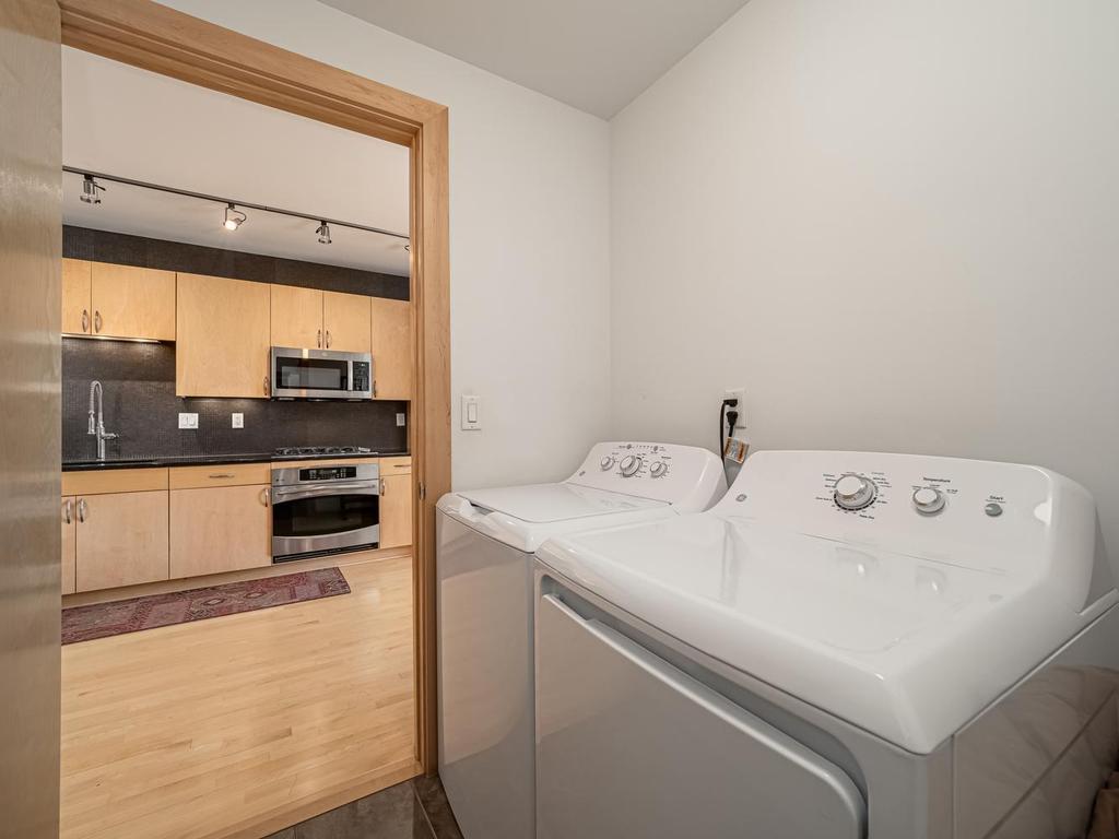 View of Residential at 401 2nd Street #321, Minneapolis MN 55401, Minneapolis (21 of 51) - Mike Wilen | Minnesota Team Real Estate