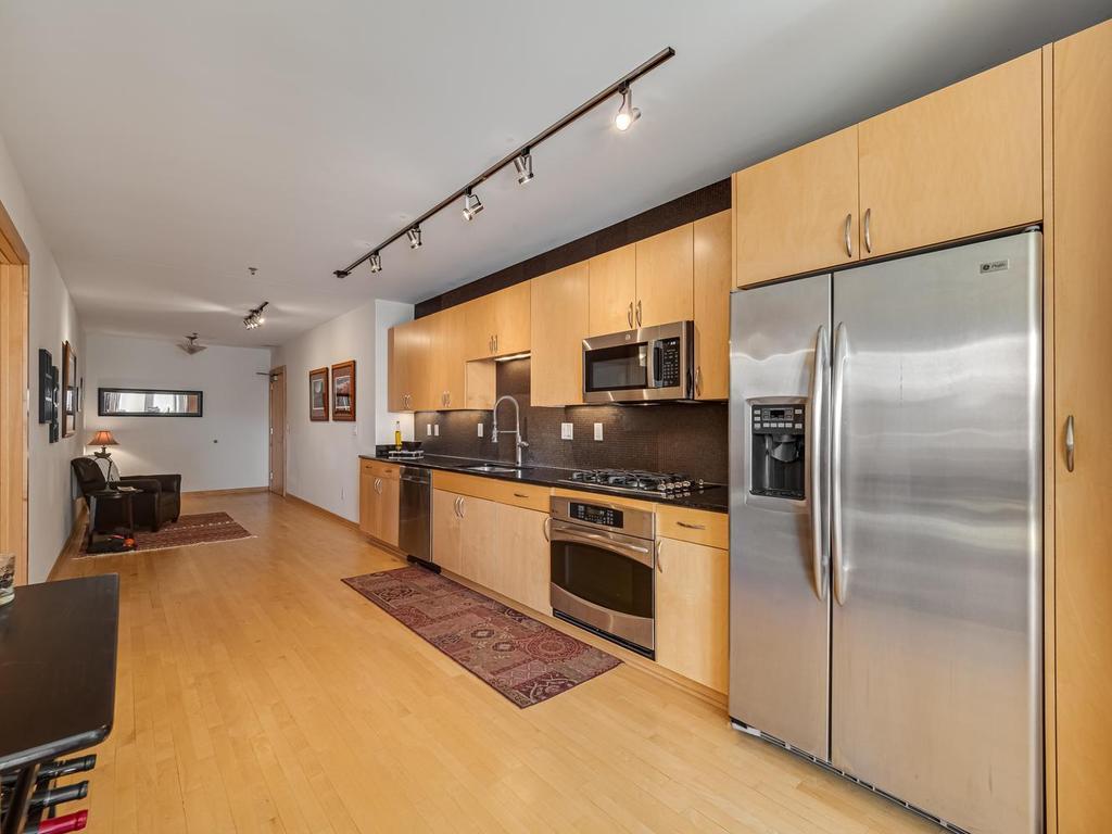 View of Residential at 401 2nd Street #321, Minneapolis MN 55401, Minneapolis (7 of 51) - Mike Wilen | Minnesota Team Real Estate