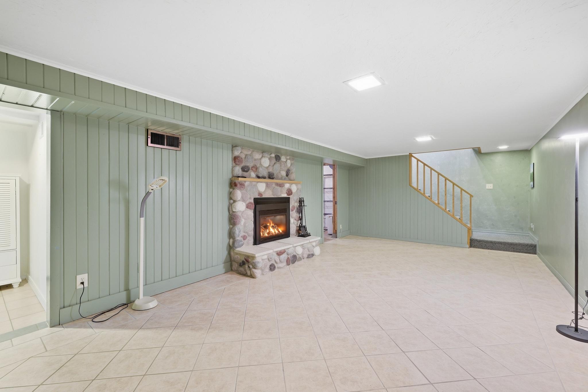 View of Residential at 137 Morningside Drive, Le Sueur MN 56058, Le Sueur (19 of 38) - Mike Wilen | Minnesota Team Real Estate