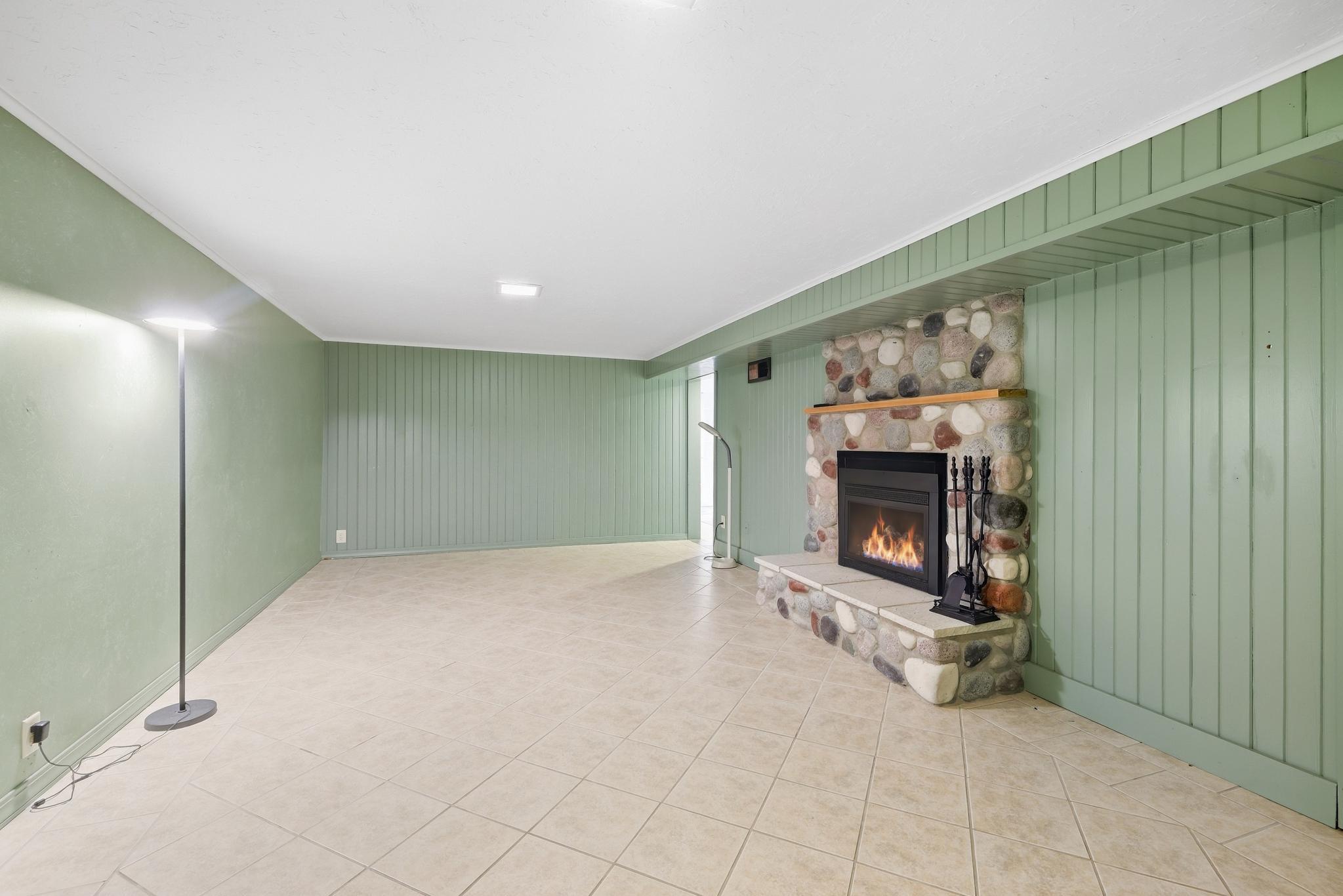 View of Residential at 137 Morningside Drive, Le Sueur MN 56058, Le Sueur (18 of 38) - Mike Wilen | Minnesota Team Real Estate