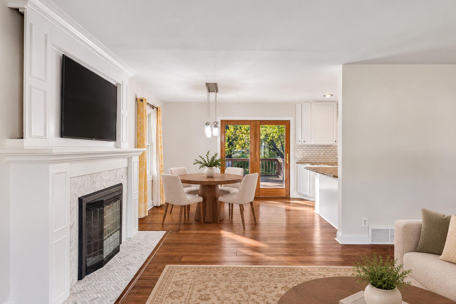 View of Residential at 13421 Arthur Street, Minnetonka MN 55305, Minnetonka (6 of 22) - Mike Wilen | Minnesota Team Real Estate