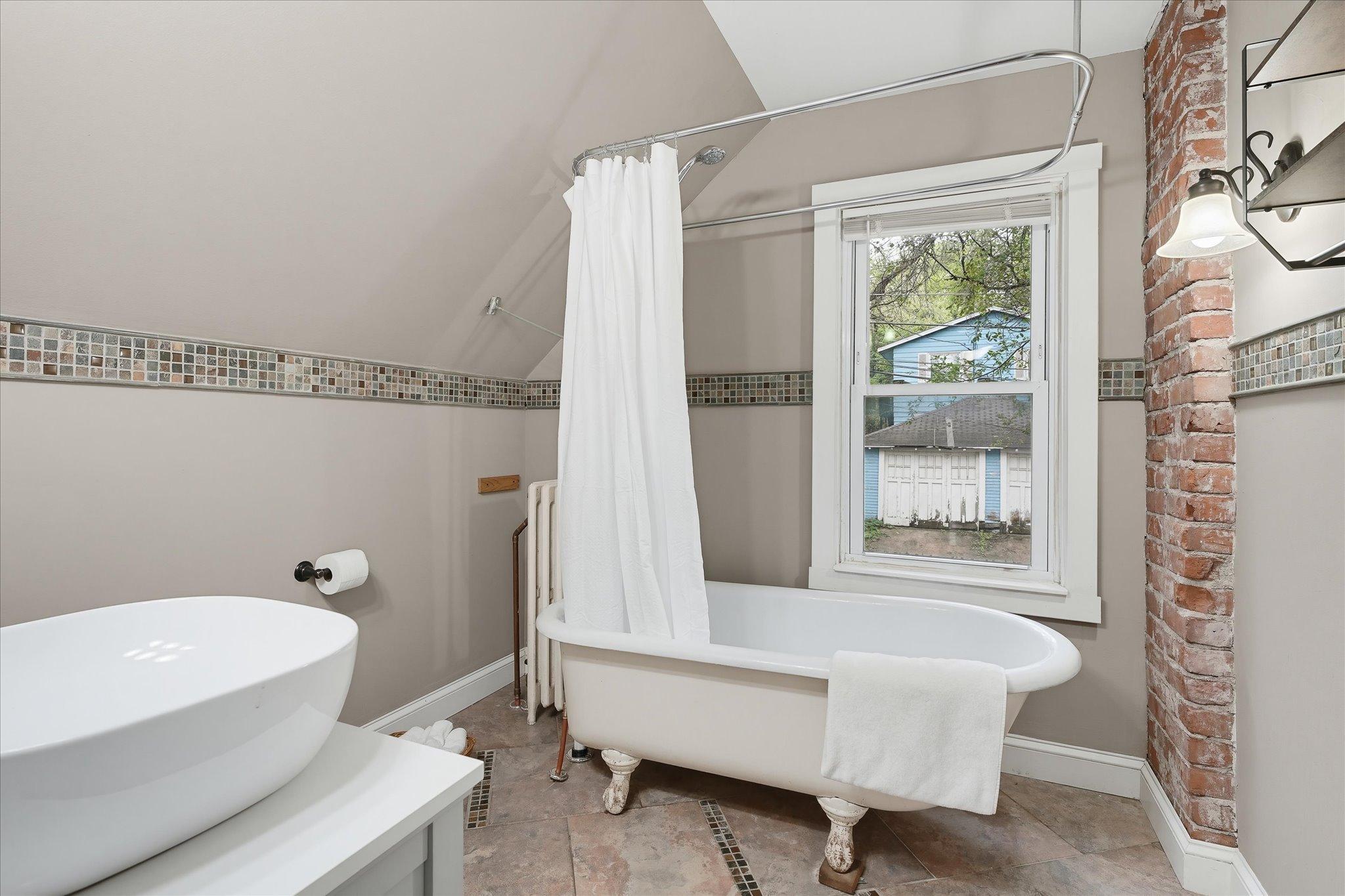 View of Residential at 558 Concord Street, Saint Paul MN 55107, Saint Paul (24 of 34) - Mike Wilen | Minnesota Team Real Estate