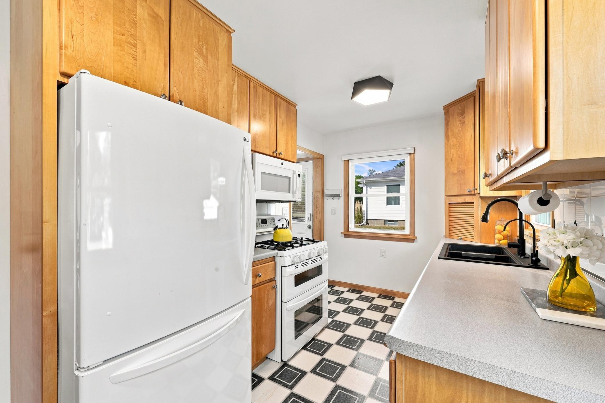 View of Residential at 3826 Zane Avenue, Crystal MN 55422, Crystal (7 of 33) - Mike Wilen | Minnesota Team Real Estate