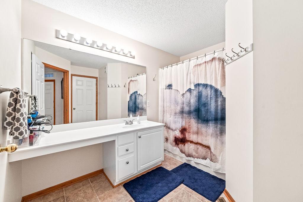View of Residential at 17135 Embers Avenue #2102, Farmington MN 55024, Farmington (23 of 41) - Mike Wilen | Minnesota Team Real Estate