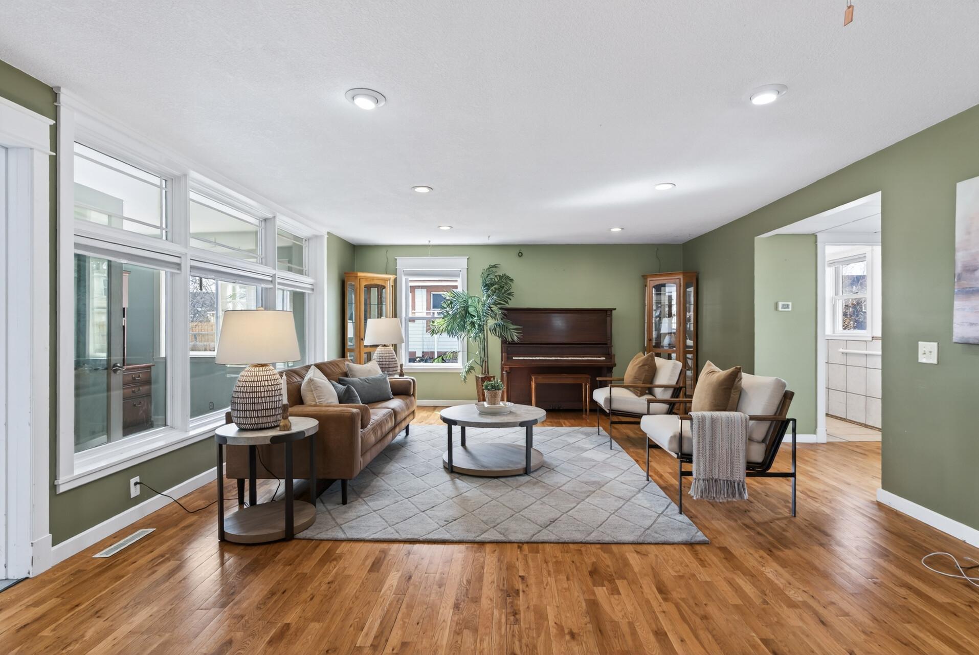 View of Residential at 2114 Queen Avenue, Minneapolis MN 55411, Minneapolis (2 of 27) - Mike Wilen | Minnesota Team Real Estate