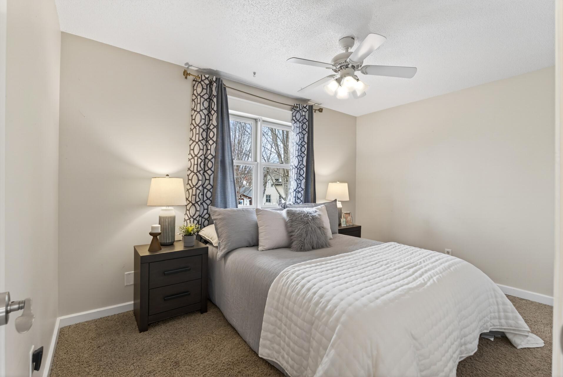View of Residential at 2114 Queen Avenue, Minneapolis MN 55411, Minneapolis (15 of 27) - Mike Wilen | Minnesota Team Real Estate