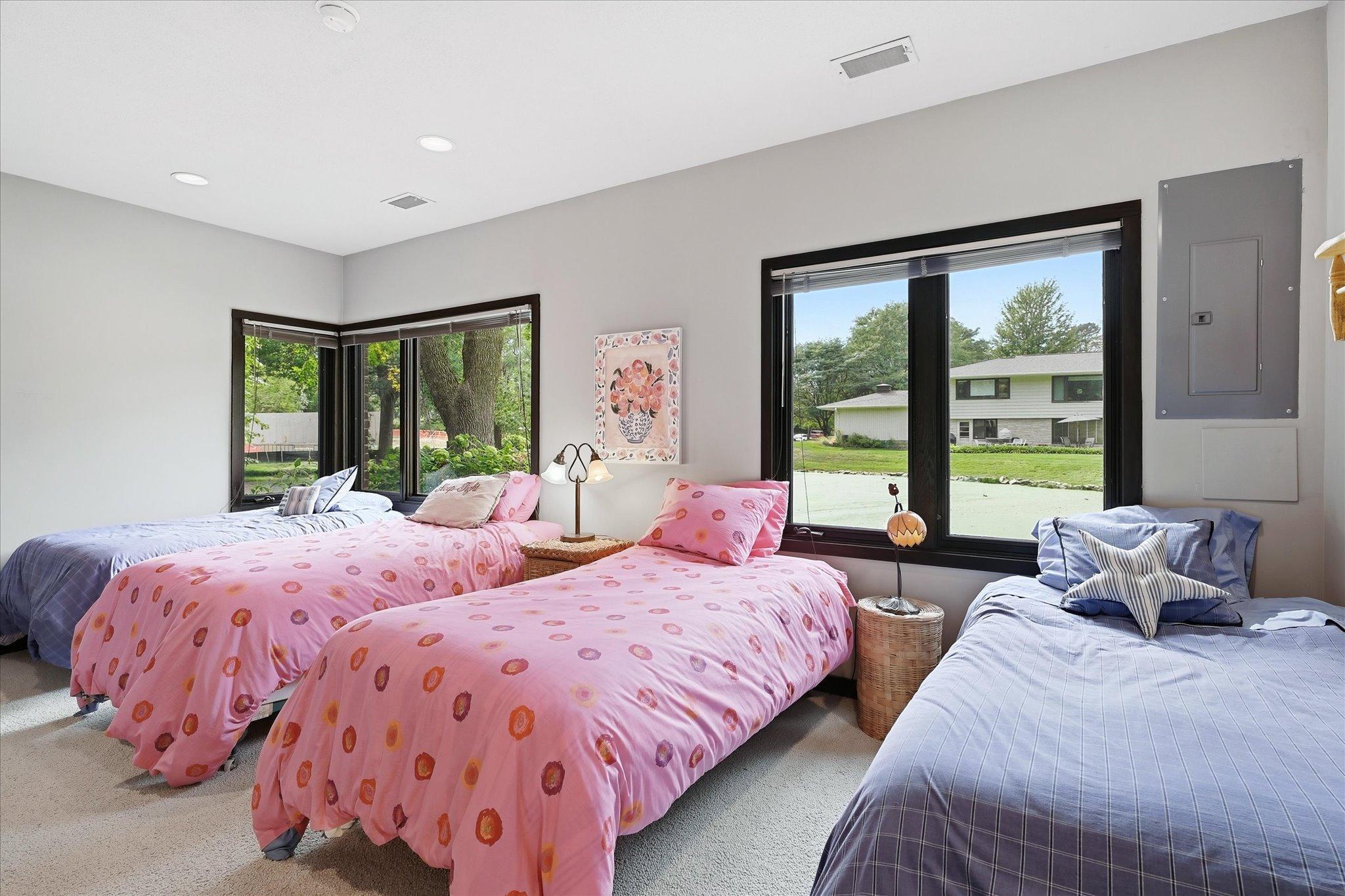 View of Residential at 101 Ardmore Drive, Golden Valley MN 55422, Golden Valley (43 of 58) - Mike Wilen | Minnesota Team Real Estate