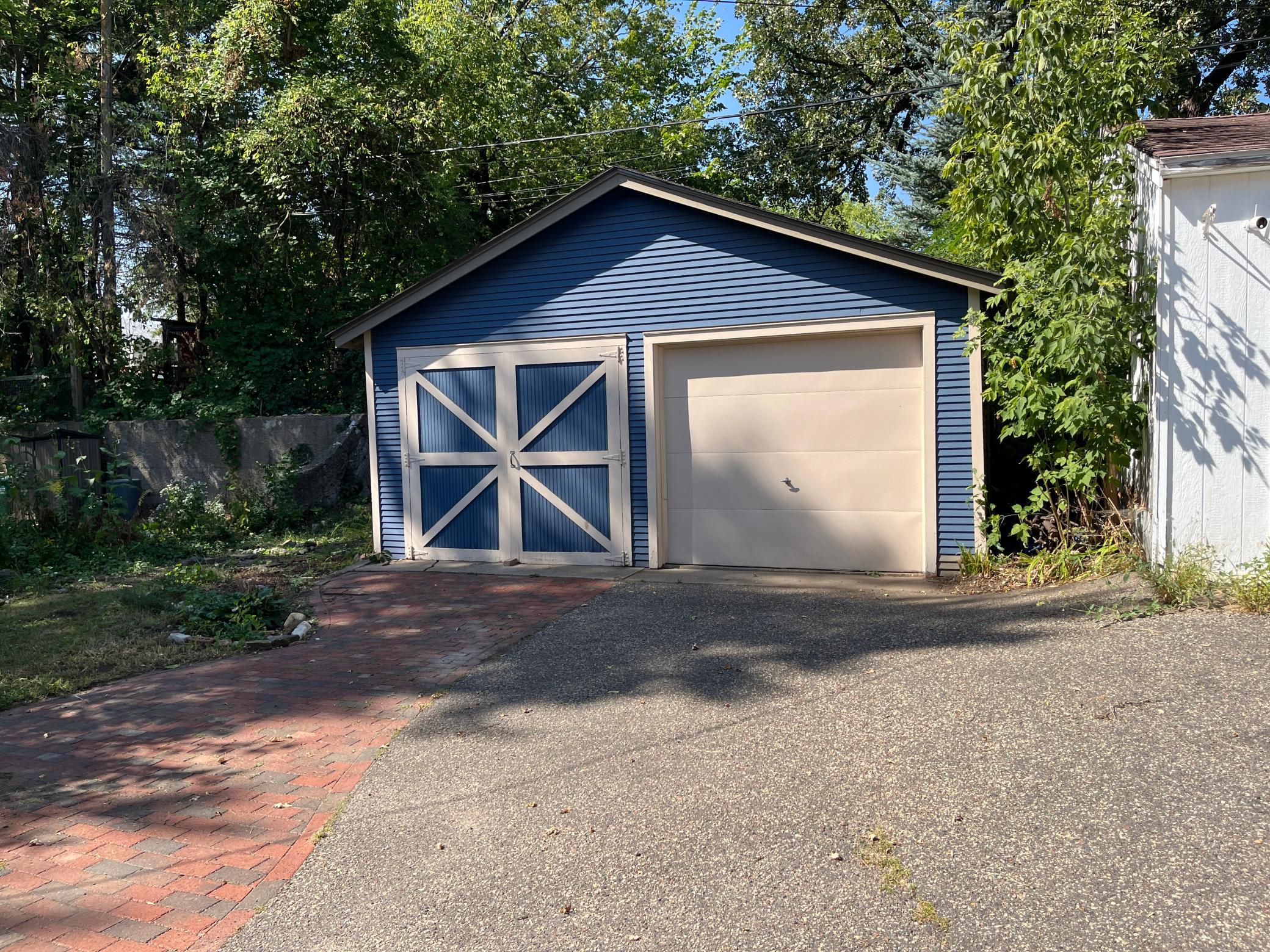 View of Residential at 106 Bedford Street, Minneapolis MN 55414, Minneapolis (24 of 25) - Mike Wilen | Minnesota Team Real Estate