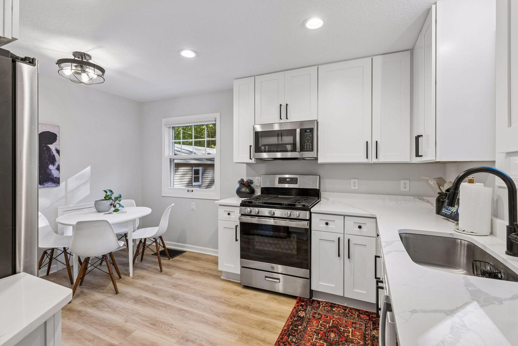 View of Residential at 4243 Webster Avenue, Saint Louis Park MN 55416, Saint Louis Park (11 of 27) - Mike Wilen | Minnesota Team Real Estate