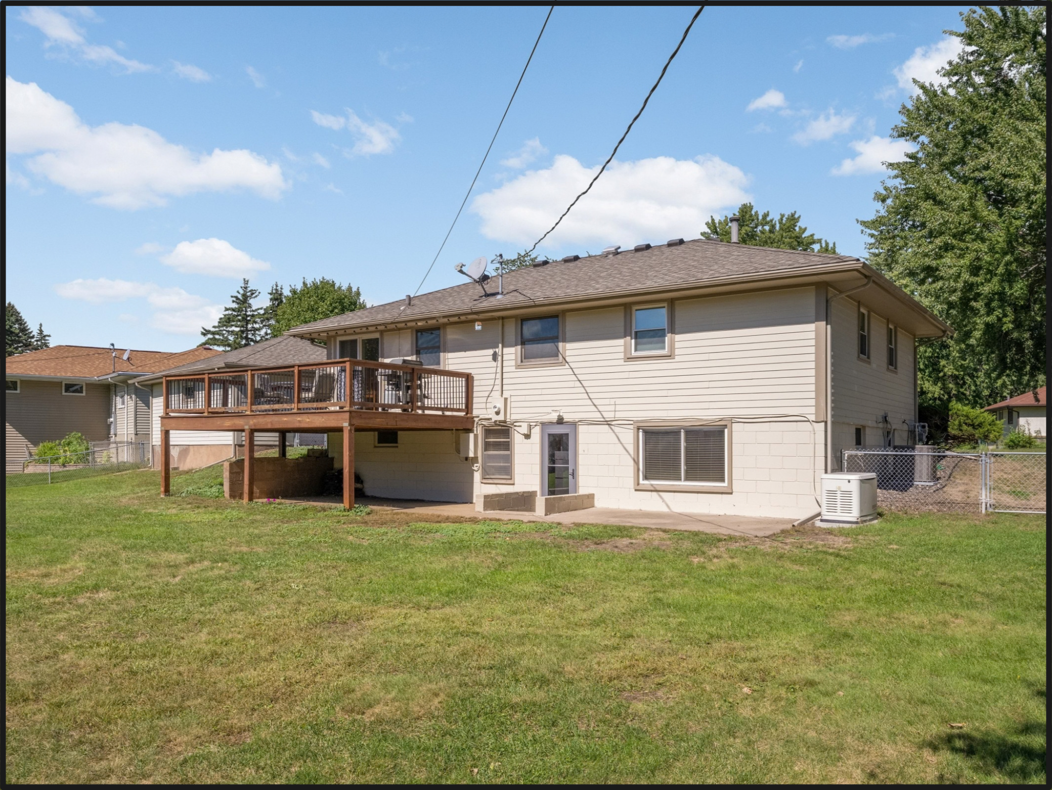 View of Residential at 5817 Pearson Drive, Brooklyn Center MN 55429, Brooklyn Center (14 of 16) - Mike Wilen | Minnesota Team Real Estate