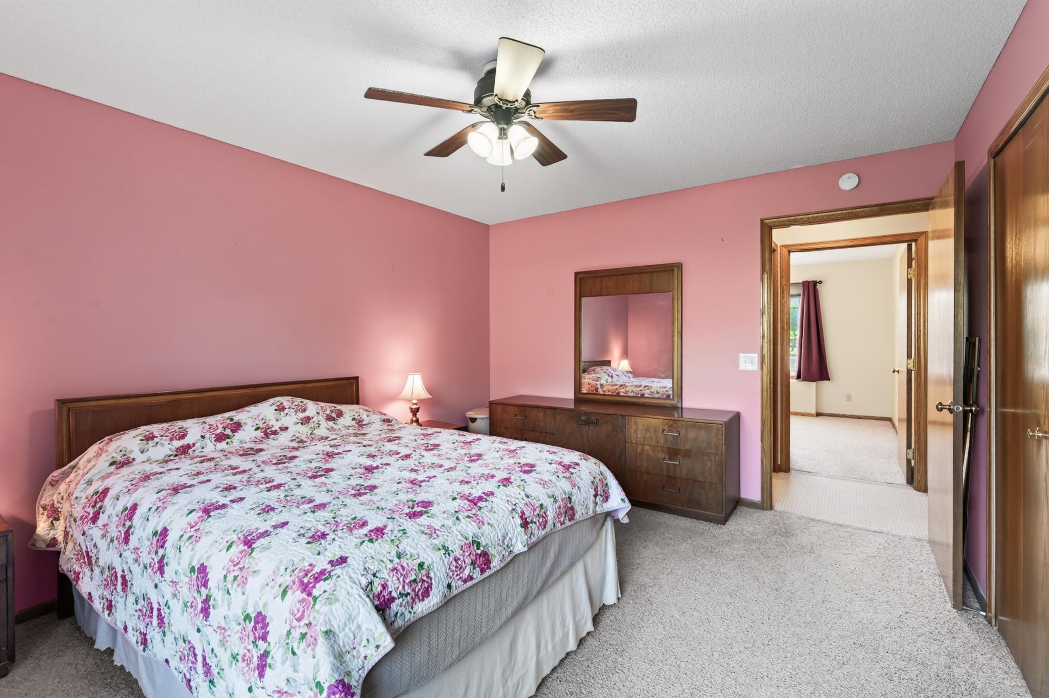 View of Residential at 7577 Ojibway Park Court, Woodbury MN 55125, Woodbury (13 of 26) - Mike Wilen | Minnesota Team Real Estate