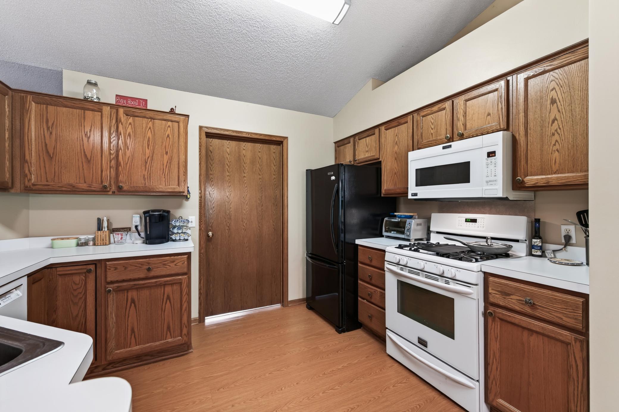 View of Residential at 7577 Ojibway Park Court, Woodbury MN 55125, Woodbury (5 of 26) - Mike Wilen | Minnesota Team Real Estate