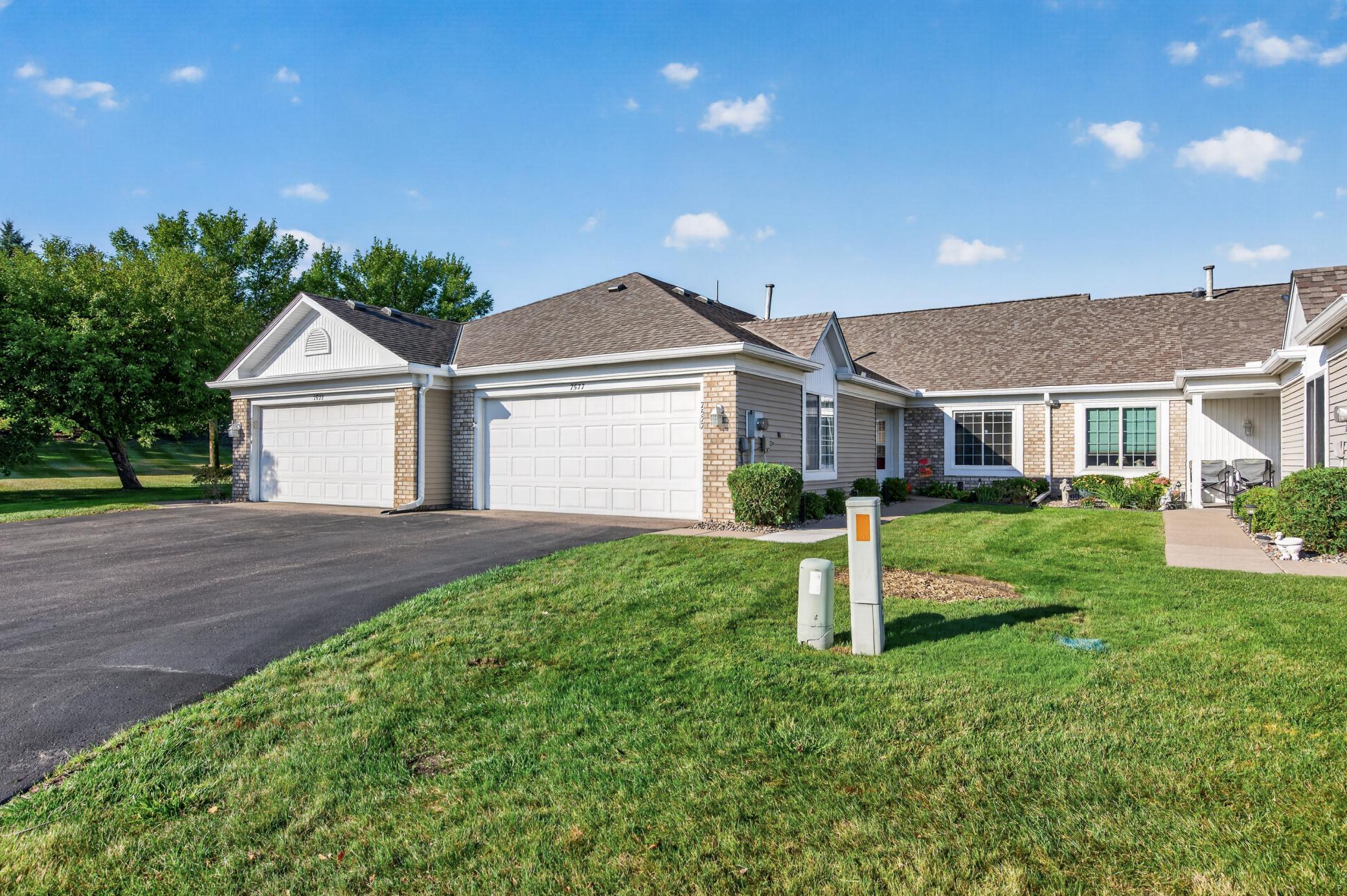 View of (TH) Side x Side at 7577 Ojibway Park Court, Woodbury - Mike Wilen | Minnesota Team Real Estate