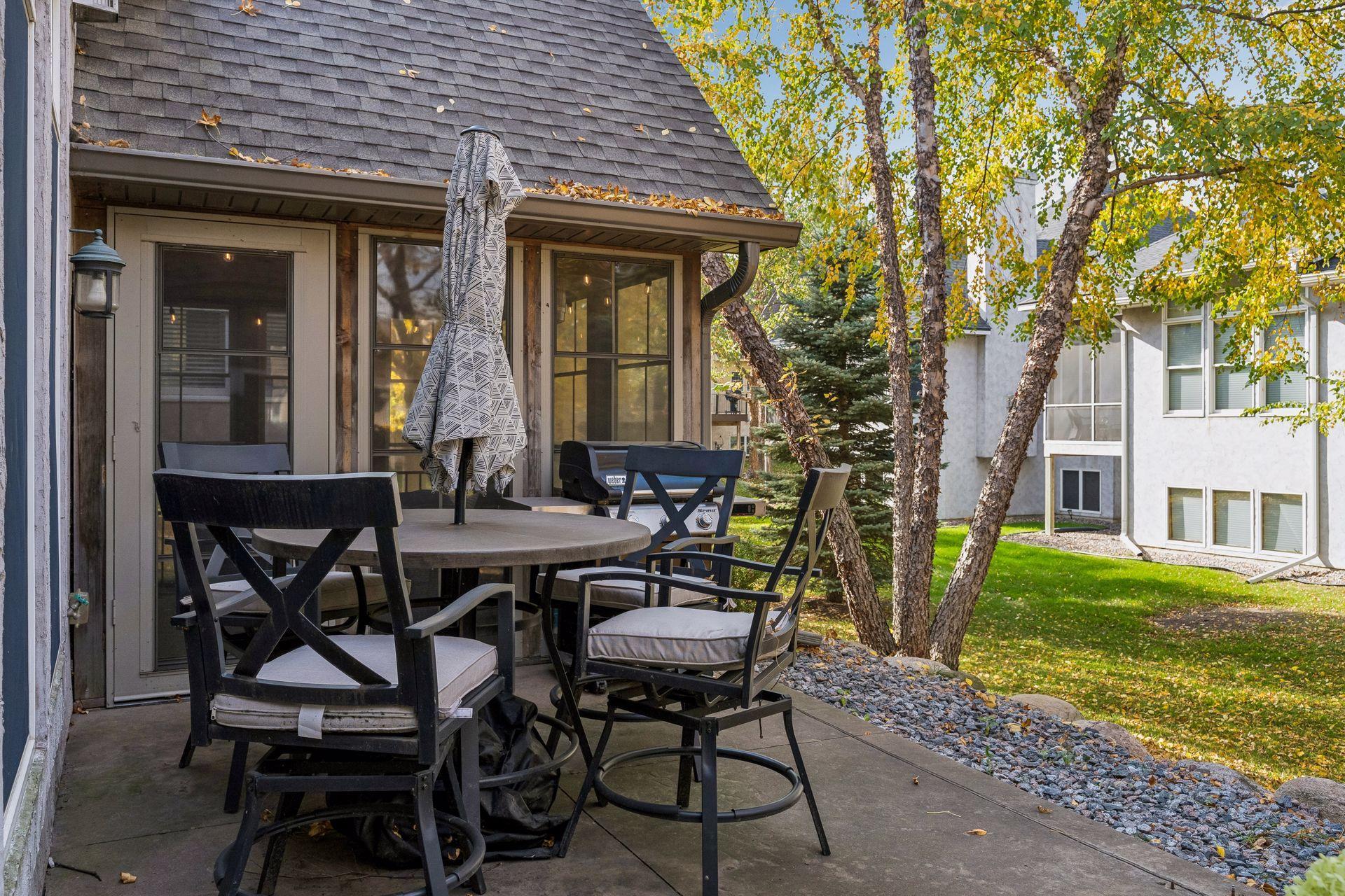 View of Residential at 189 Stonebridge Court, Mendota Heights MN 55118, Mendota Heights (42 of 46) - Mike Wilen | Minnesota Team Real Estate