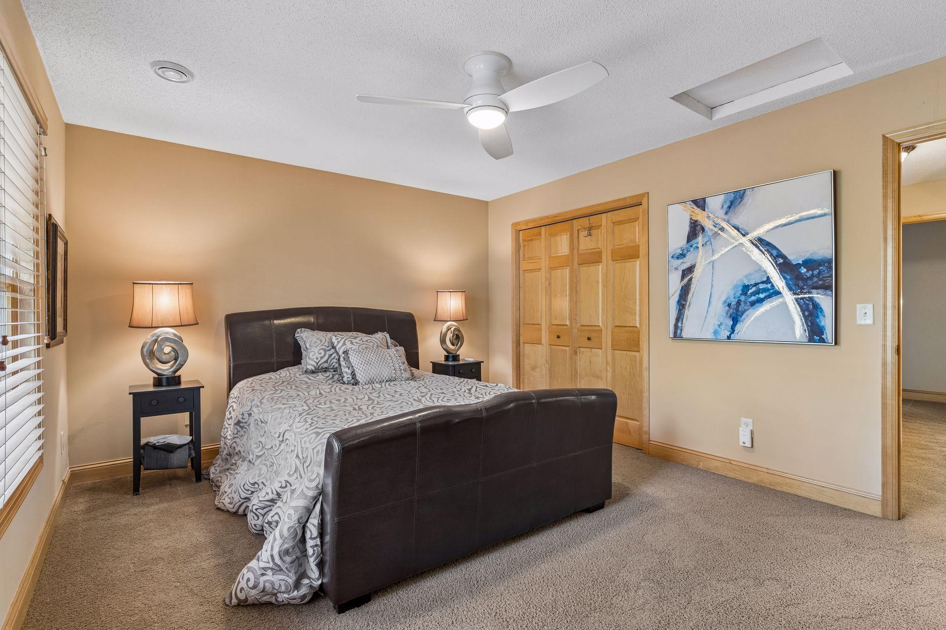 View of Residential at 189 Stonebridge Court, Mendota Heights MN 55118, Mendota Heights (32 of 46) - Mike Wilen | Minnesota Team Real Estate