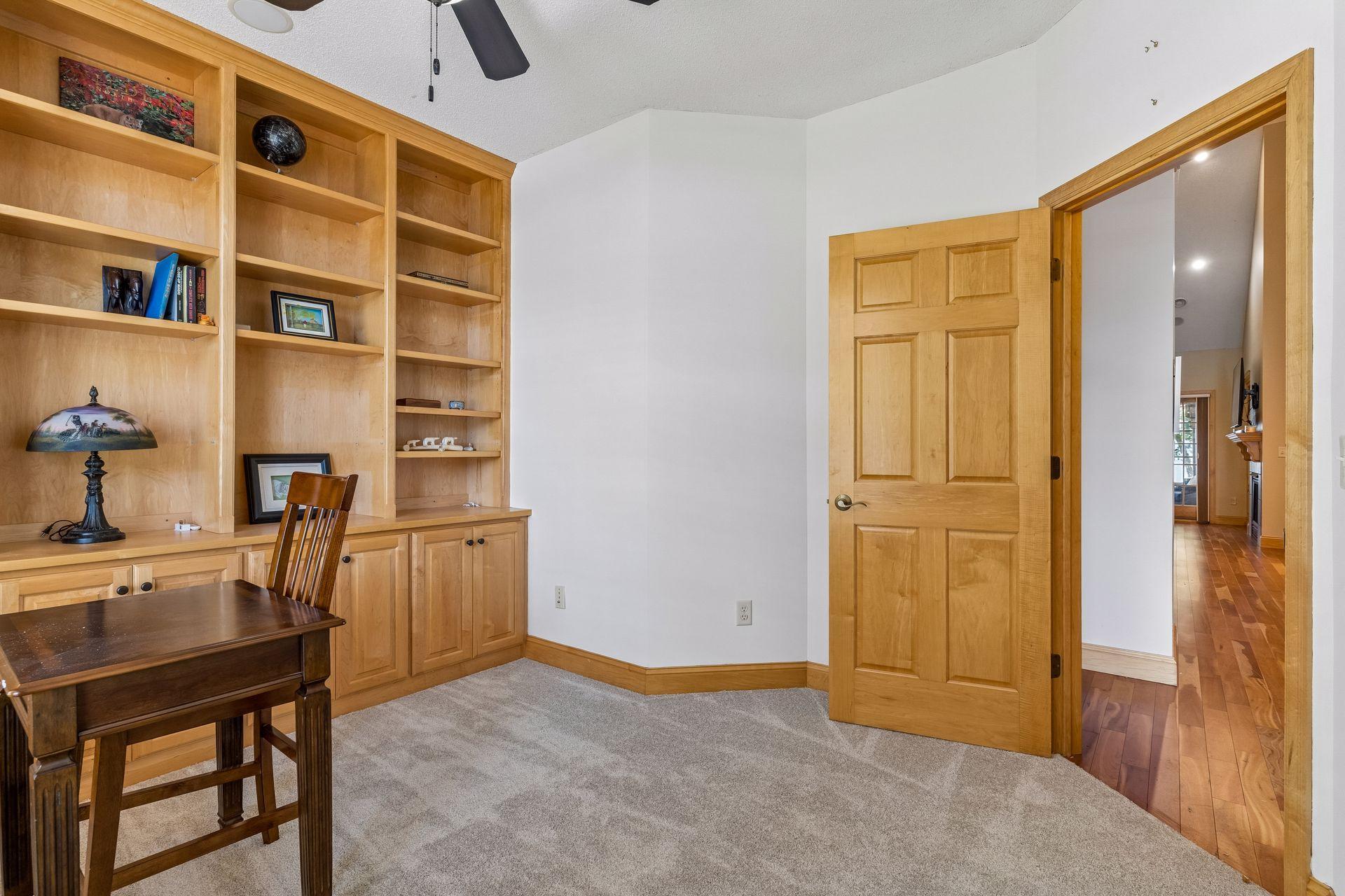 View of Residential at 189 Stonebridge Court, Mendota Heights MN 55118, Mendota Heights (28 of 46) - Mike Wilen | Minnesota Team Real Estate