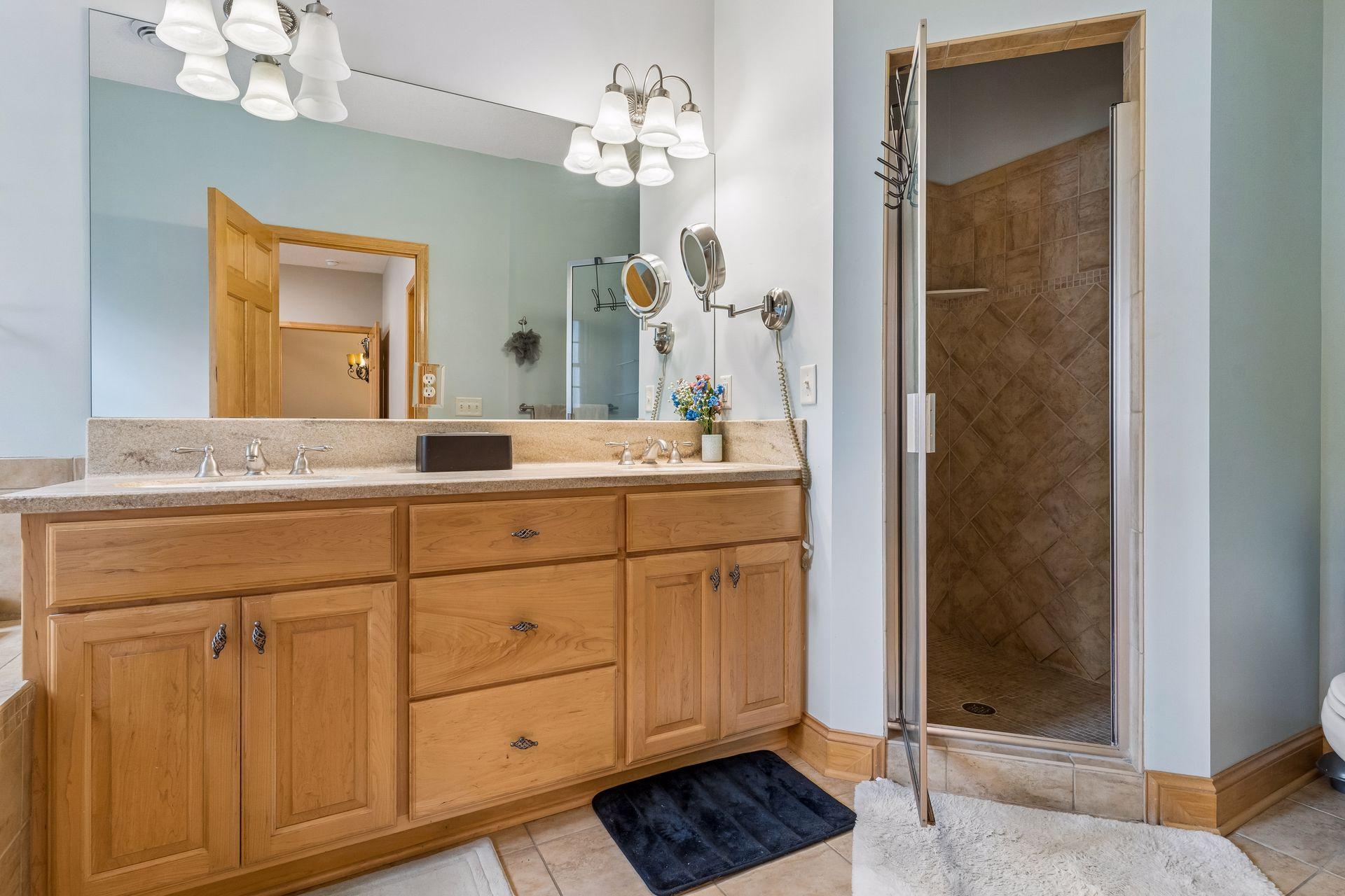 View of Residential at 189 Stonebridge Court, Mendota Heights MN 55118, Mendota Heights (24 of 46) - Mike Wilen | Minnesota Team Real Estate