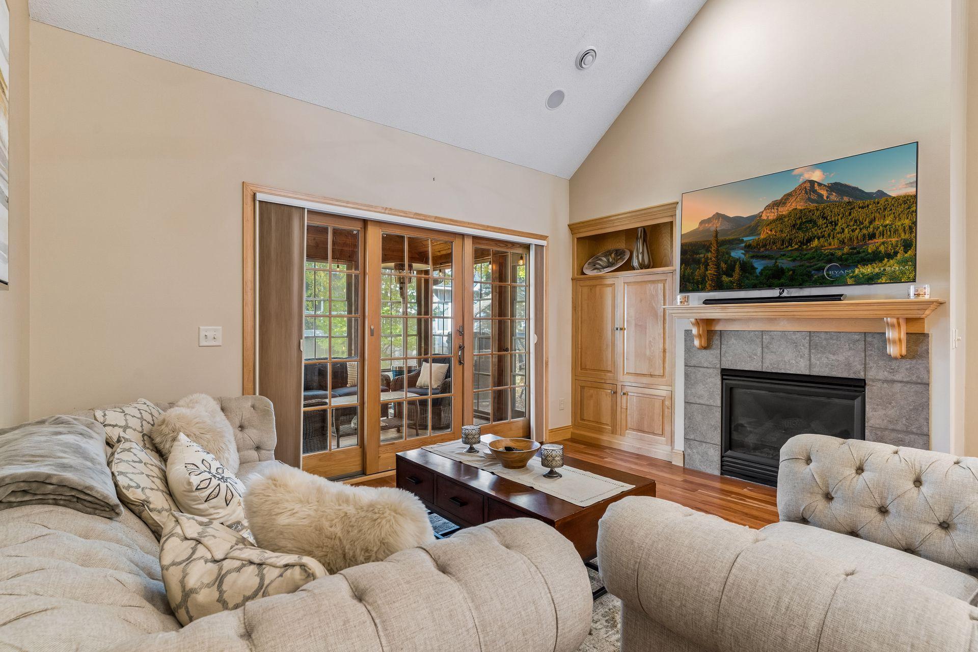 View of Residential at 189 Stonebridge Court, Mendota Heights MN 55118, Mendota Heights (17 of 46) - Mike Wilen | Minnesota Team Real Estate