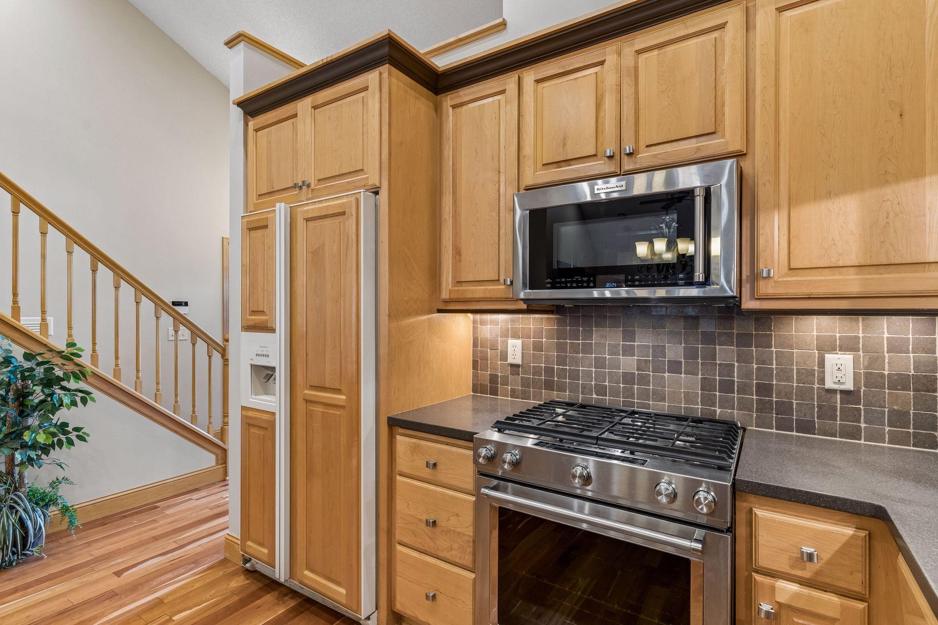 View of Residential at 189 Stonebridge Court, Mendota Heights MN 55118, Mendota Heights (11 of 46) - Mike Wilen | Minnesota Team Real Estate