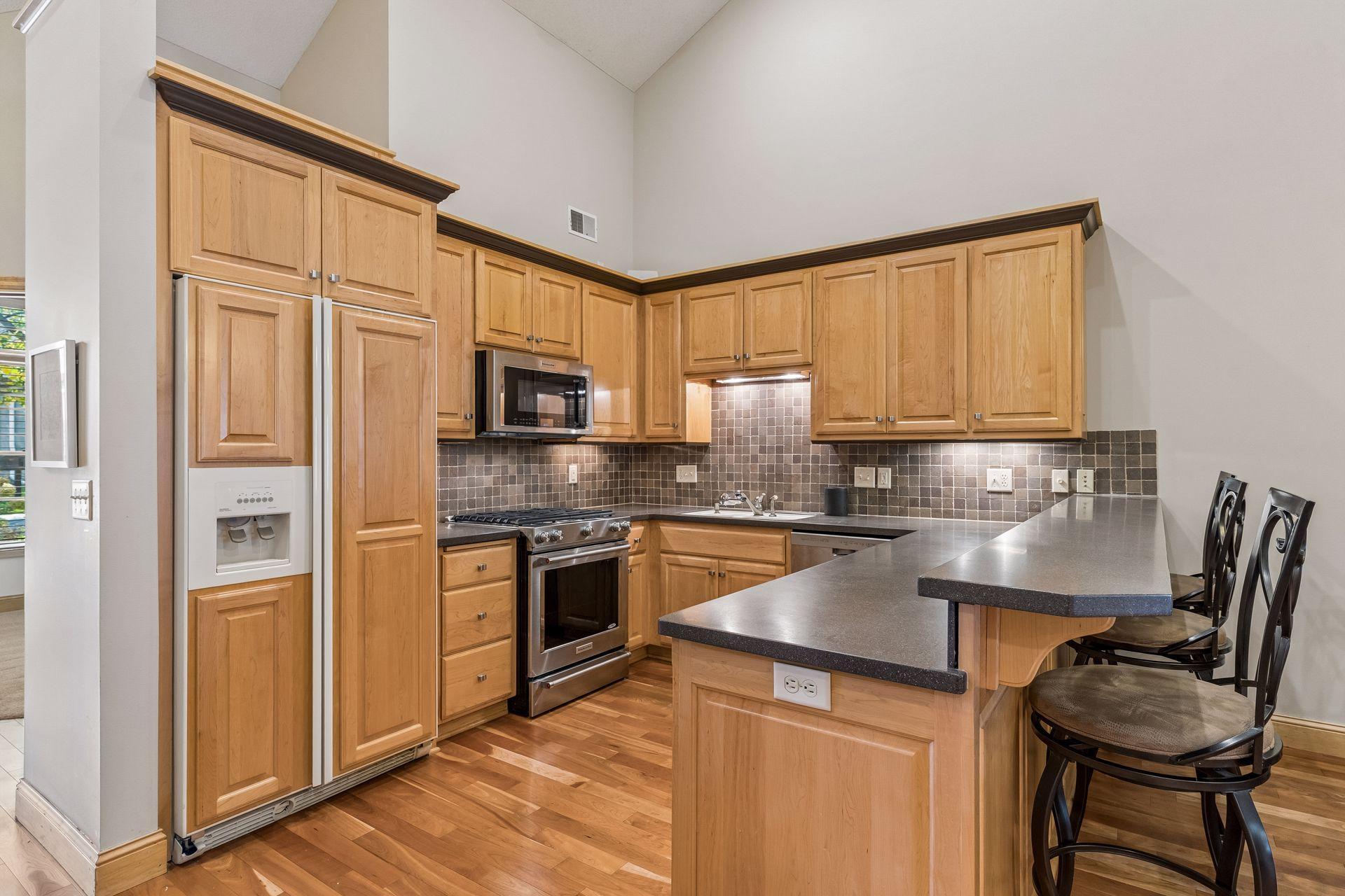 View of Residential at 189 Stonebridge Court, Mendota Heights MN 55118, Mendota Heights (9 of 46) - Mike Wilen | Minnesota Team Real Estate