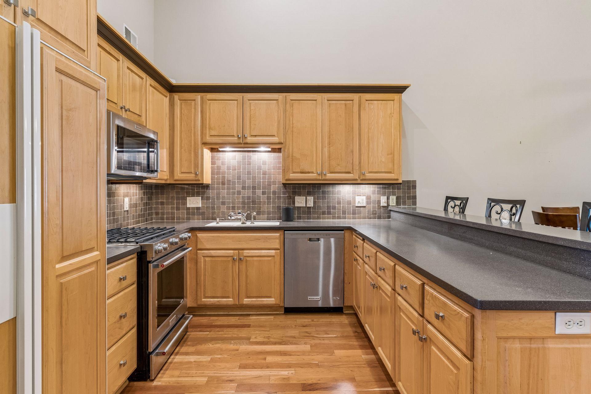 View of Residential at 189 Stonebridge Court, Mendota Heights MN 55118, Mendota Heights (8 of 46) - Mike Wilen | Minnesota Team Real Estate