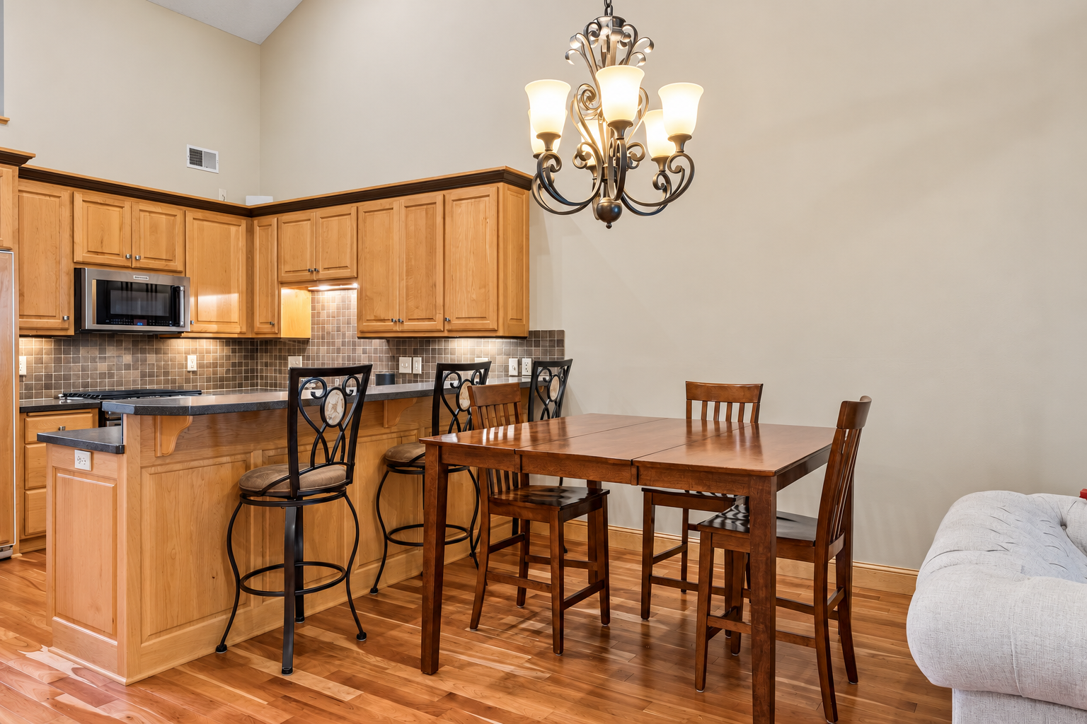 View of Residential at 189 Stonebridge Court, Mendota Heights MN 55118, Mendota Heights (14 of 46) - Mike Wilen | Minnesota Team Real Estate