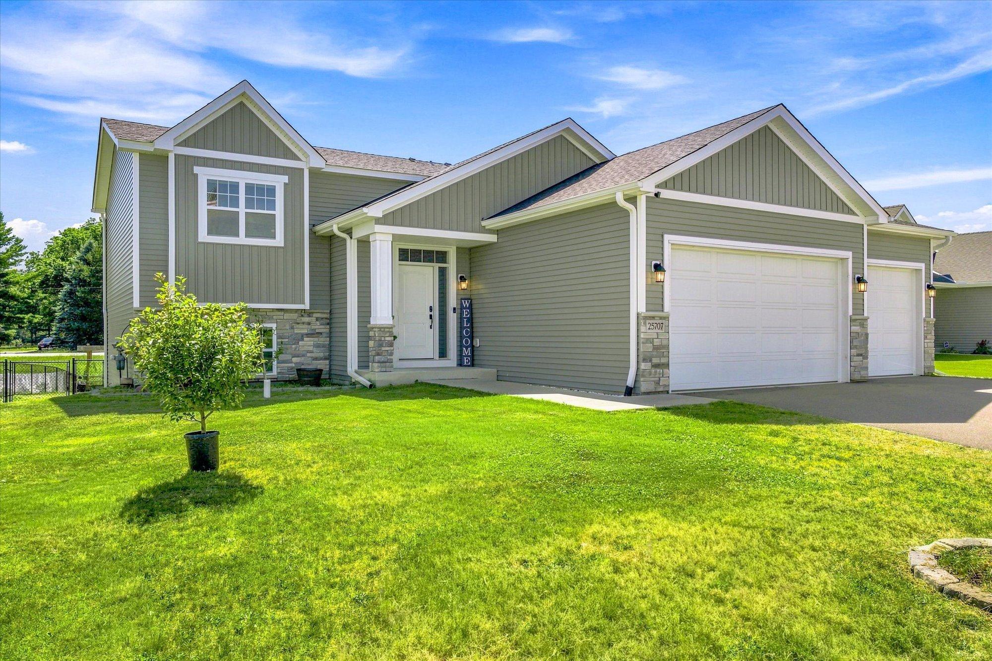 View of Residential at 25707 Euclid Avenue, Wyoming MN 55092, Wyoming (2 of 30) - Mike Wilen | Minnesota Team Real Estate