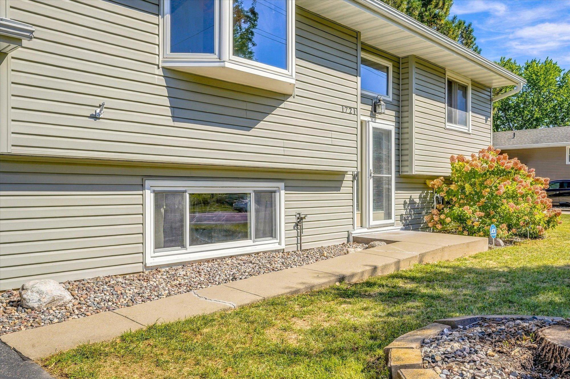View of Residential at 1721 Deerwood Drive, Eagan MN 55122, Eagan (4 of 47) - Mike Wilen | Minnesota Team Real Estate