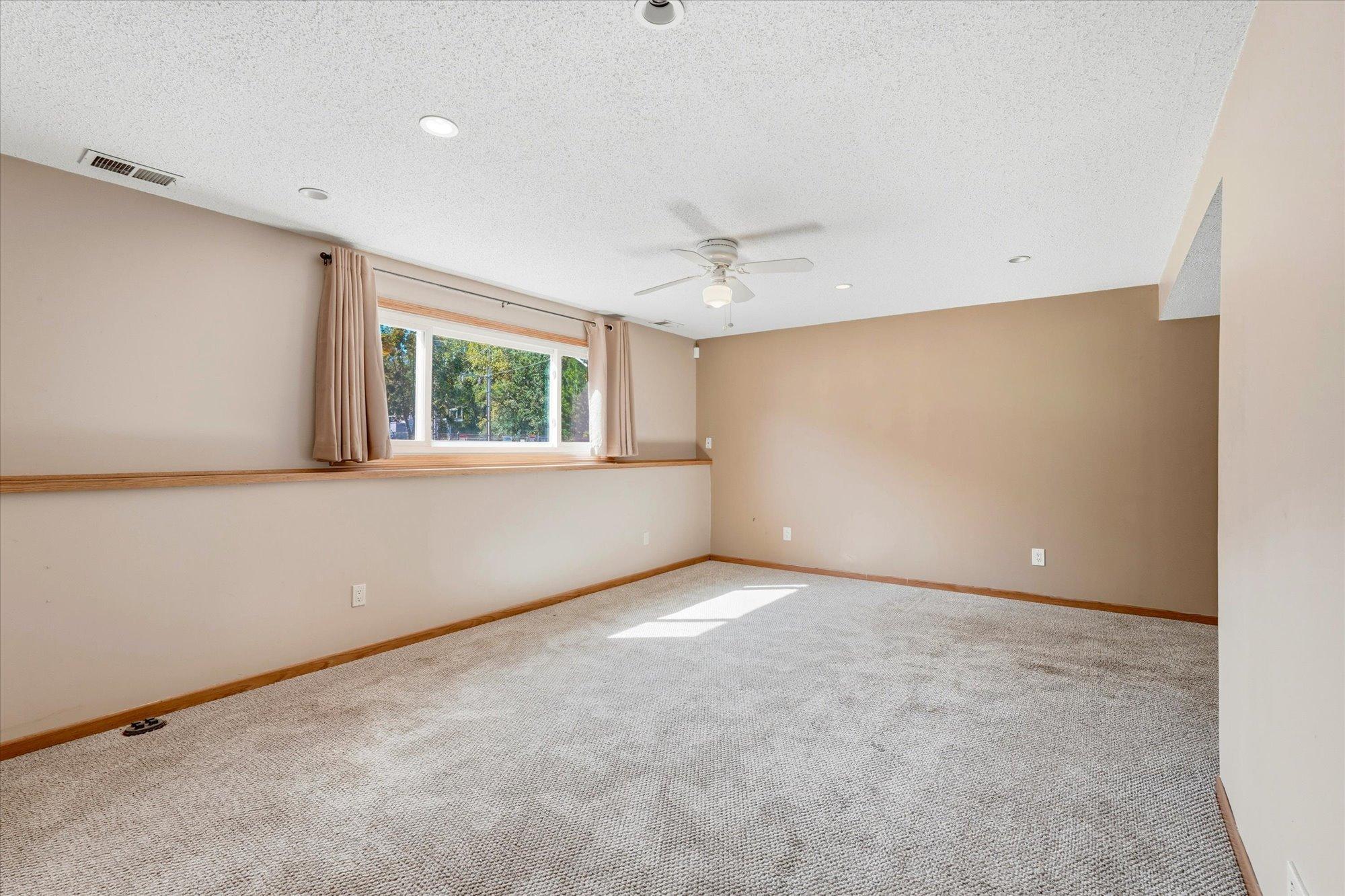 View of Residential at 1721 Deerwood Drive, Eagan MN 55122, Eagan (35 of 47) - Mike Wilen | Minnesota Team Real Estate