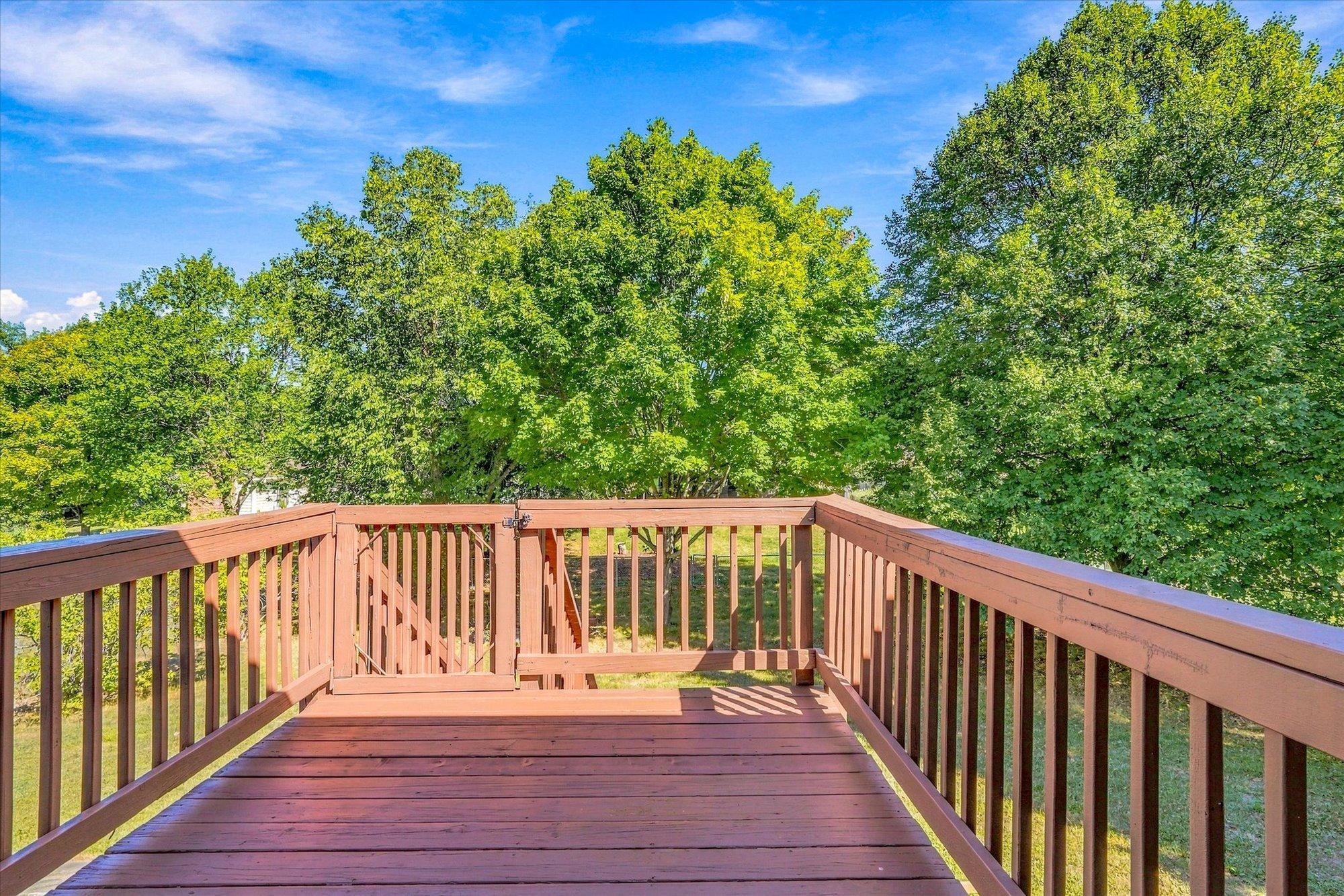 View of Residential at 1721 Deerwood Drive, Eagan MN 55122, Eagan (28 of 47) - Mike Wilen | Minnesota Team Real Estate