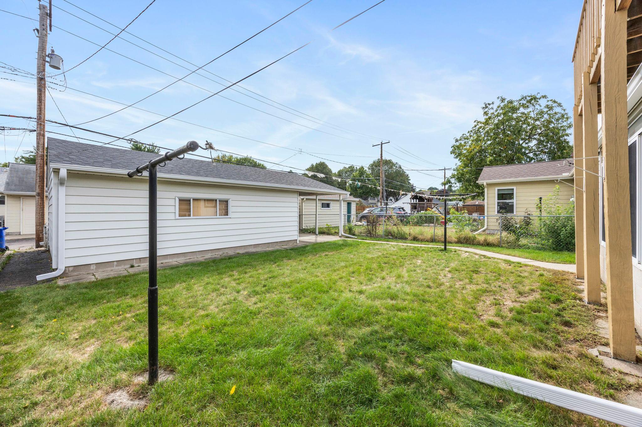 View of Residential at 966 Eleanor Avenue, Saint Paul MN 55102, Saint Paul (61 of 70) - Mike Wilen | Minnesota Team Real Estate
