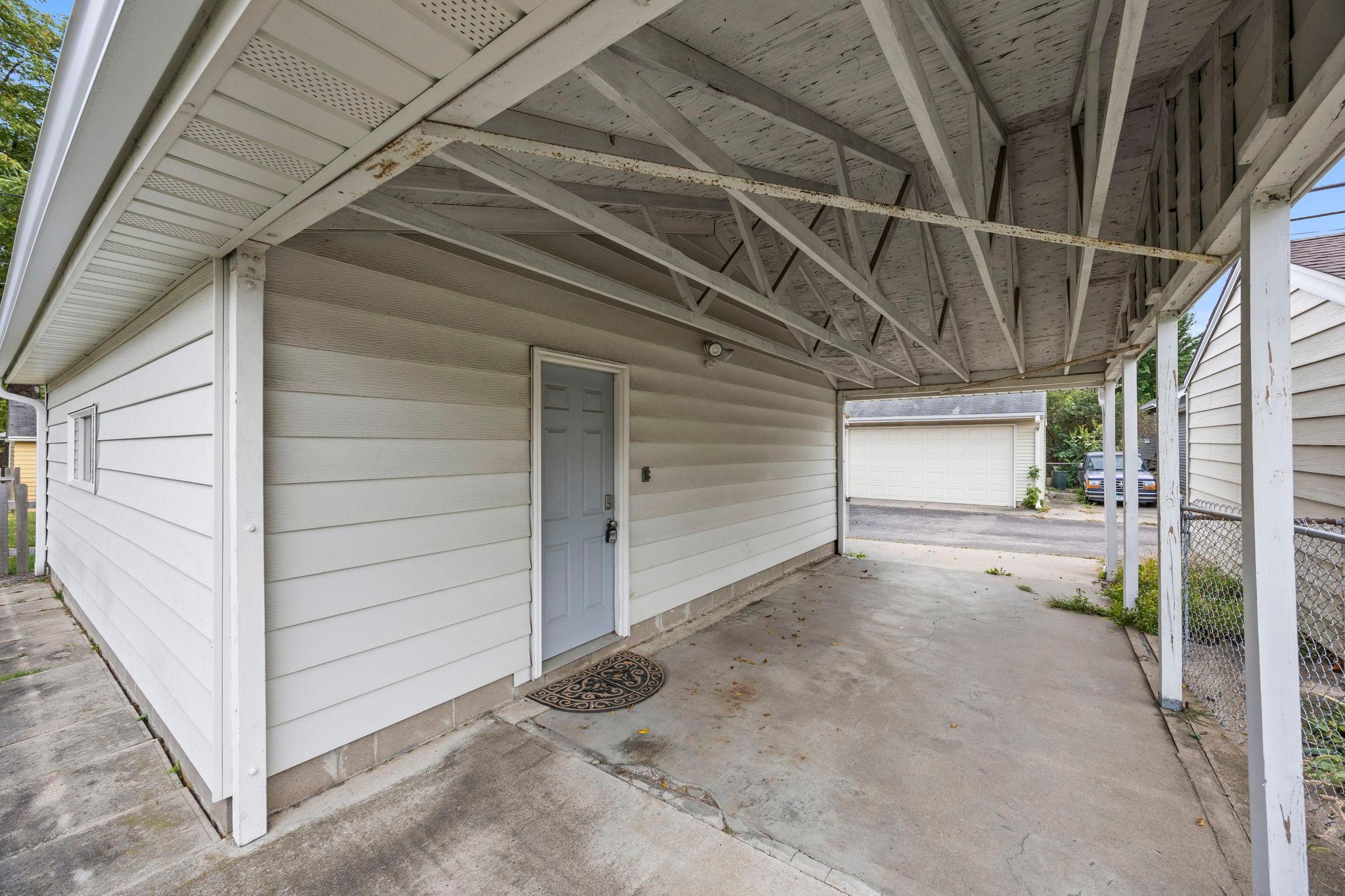 View of Residential at 966 Eleanor Avenue, Saint Paul MN 55102, Saint Paul (58 of 70) - Mike Wilen | Minnesota Team Real Estate