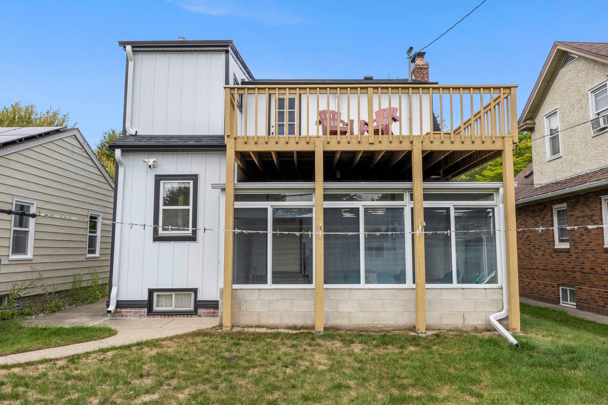 View of Residential at 966 Eleanor Avenue, Saint Paul MN 55102, Saint Paul (56 of 70) - Mike Wilen | Minnesota Team Real Estate