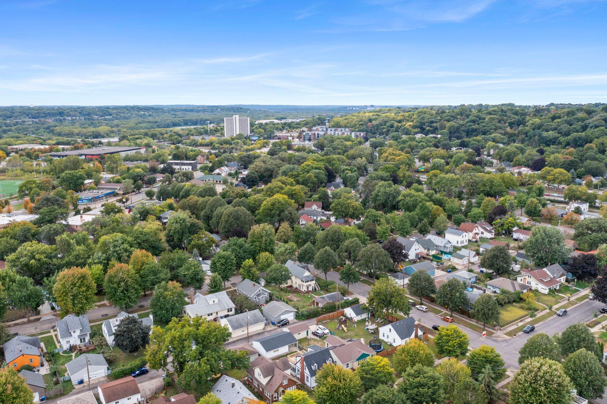 View of Residential at 966 Eleanor Avenue, Saint Paul MN 55102, Saint Paul (49 of 70) - Mike Wilen | Minnesota Team Real Estate