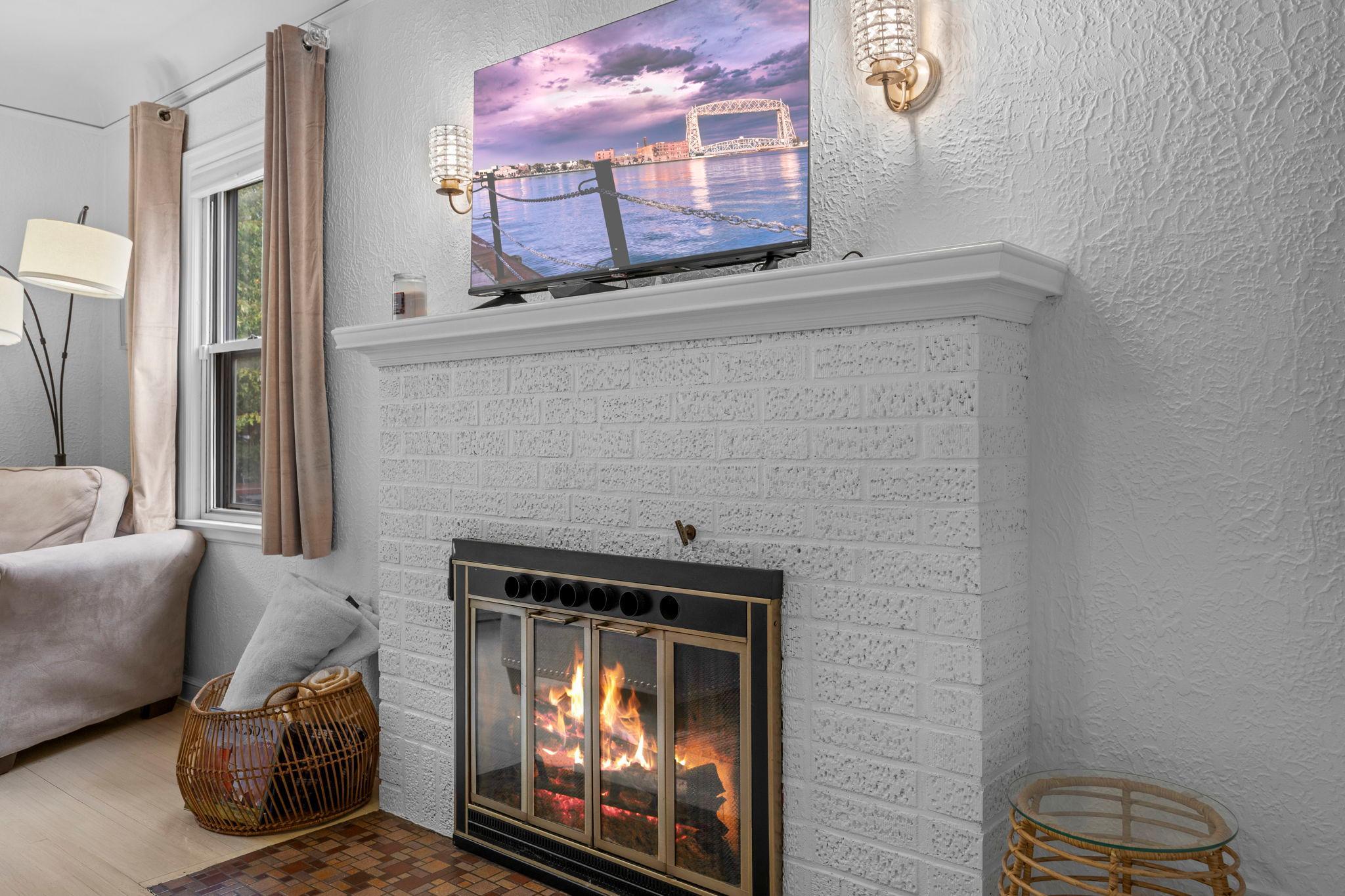 View of Residential at 966 Eleanor Avenue, Saint Paul MN 55102, Saint Paul (10 of 70) - Mike Wilen | Minnesota Team Real Estate