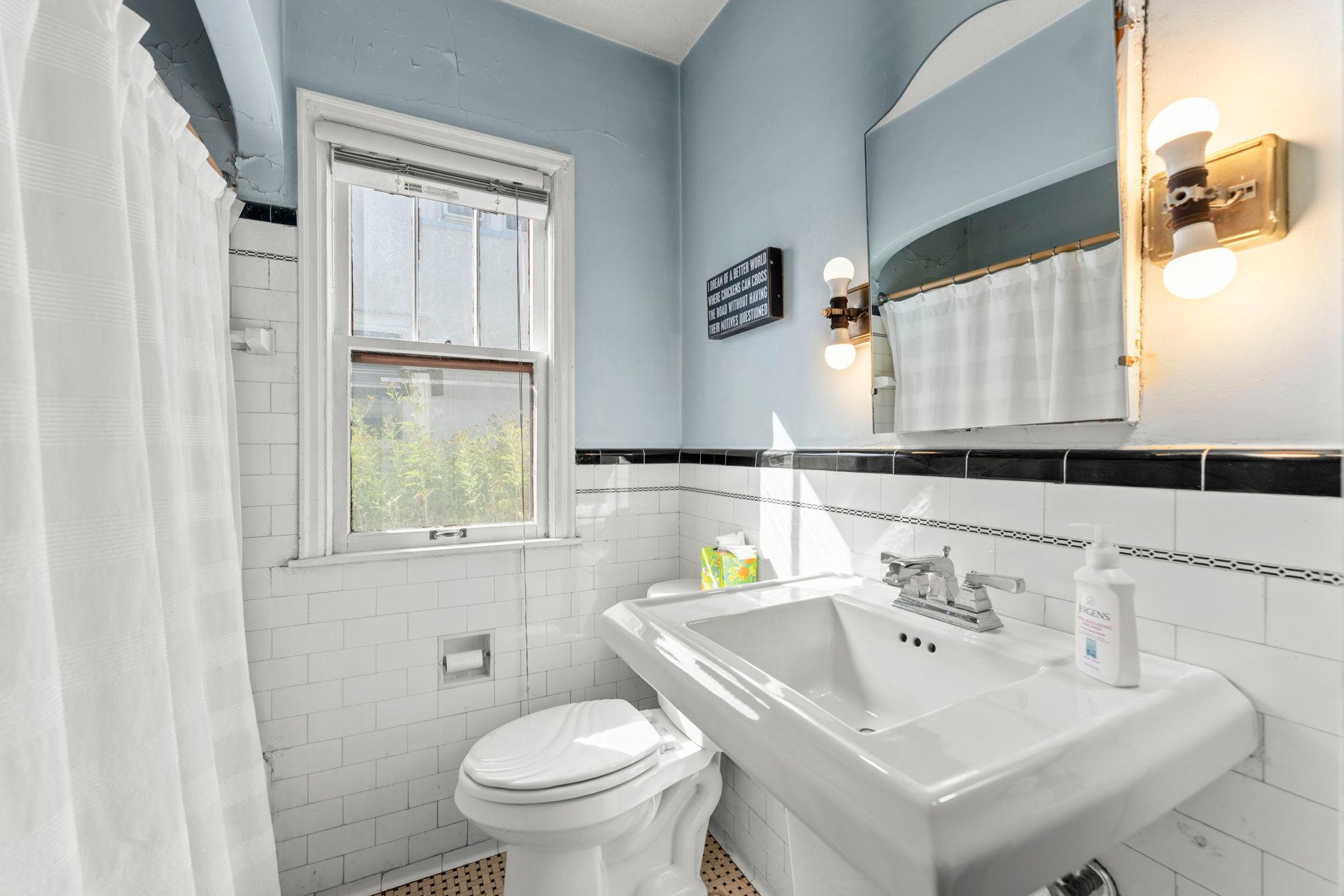 View of Residential at 1226 Jefferson Avenue, Saint Paul MN 55105, Saint Paul (24 of 45) - Mike Wilen | Minnesota Team Real Estate