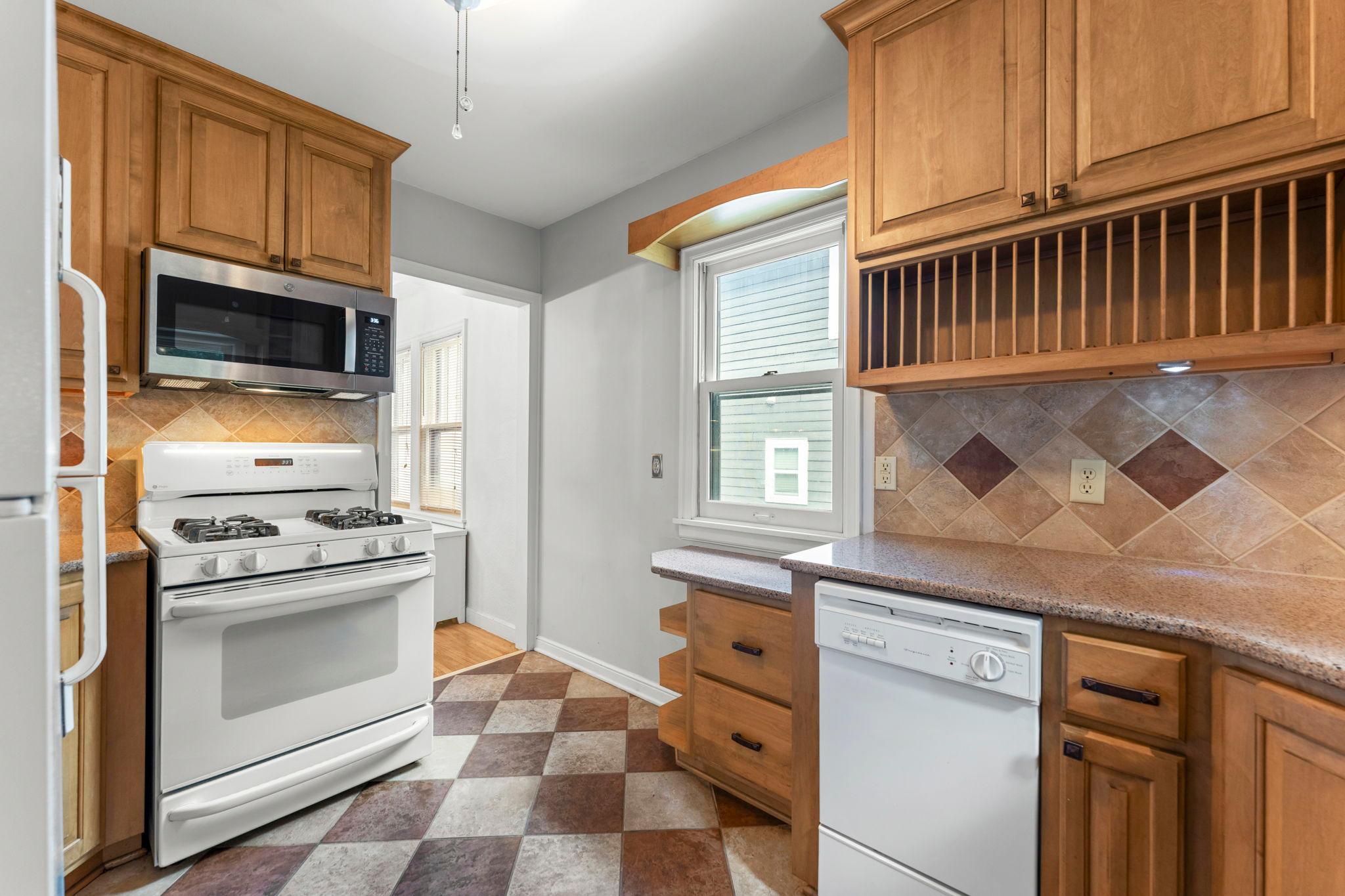 View of Residential at 1226 Jefferson Avenue, Saint Paul MN 55105, Saint Paul (19 of 45) - Mike Wilen | Minnesota Team Real Estate
