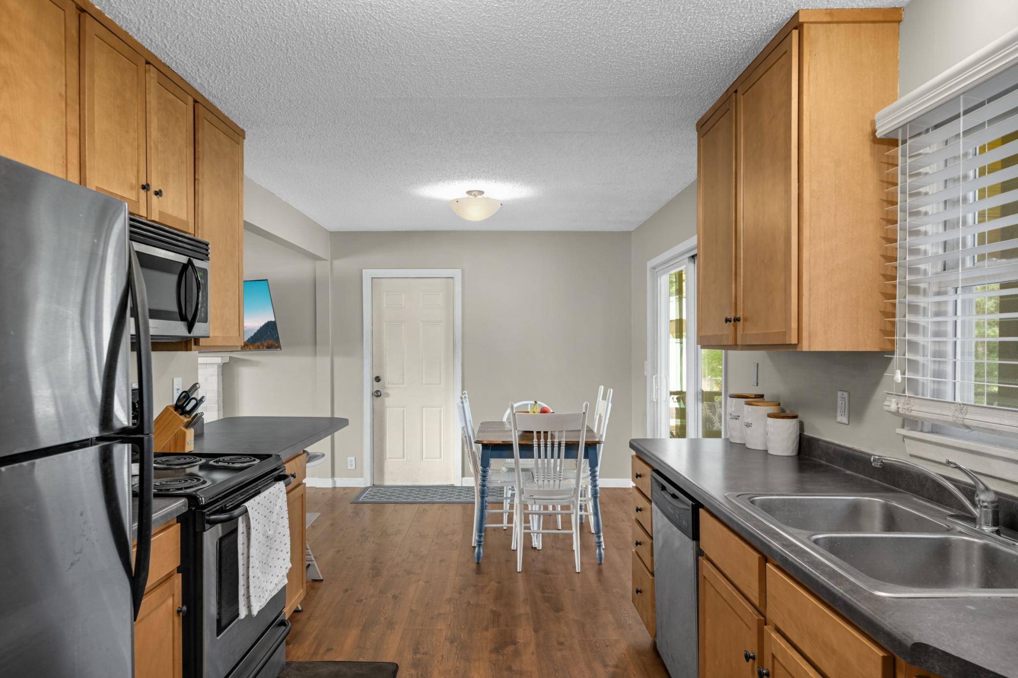 View of Residential at 2308 96th Street, Bloomington MN 55431, Bloomington (9 of 39) - Mike Wilen | Minnesota Team Real Estate