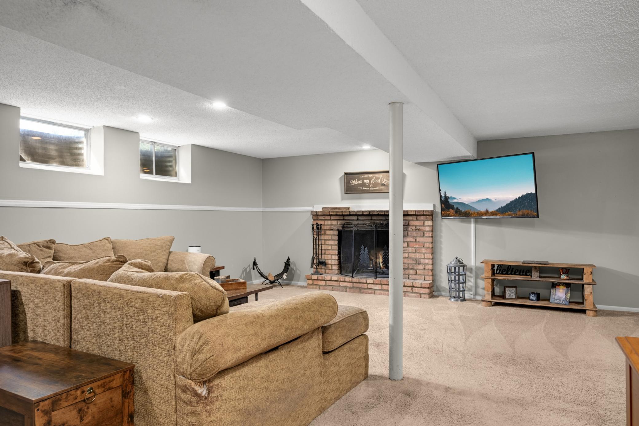 View of Residential at 2308 96th Street, Bloomington MN 55431, Bloomington (21 of 39) - Mike Wilen | Minnesota Team Real Estate