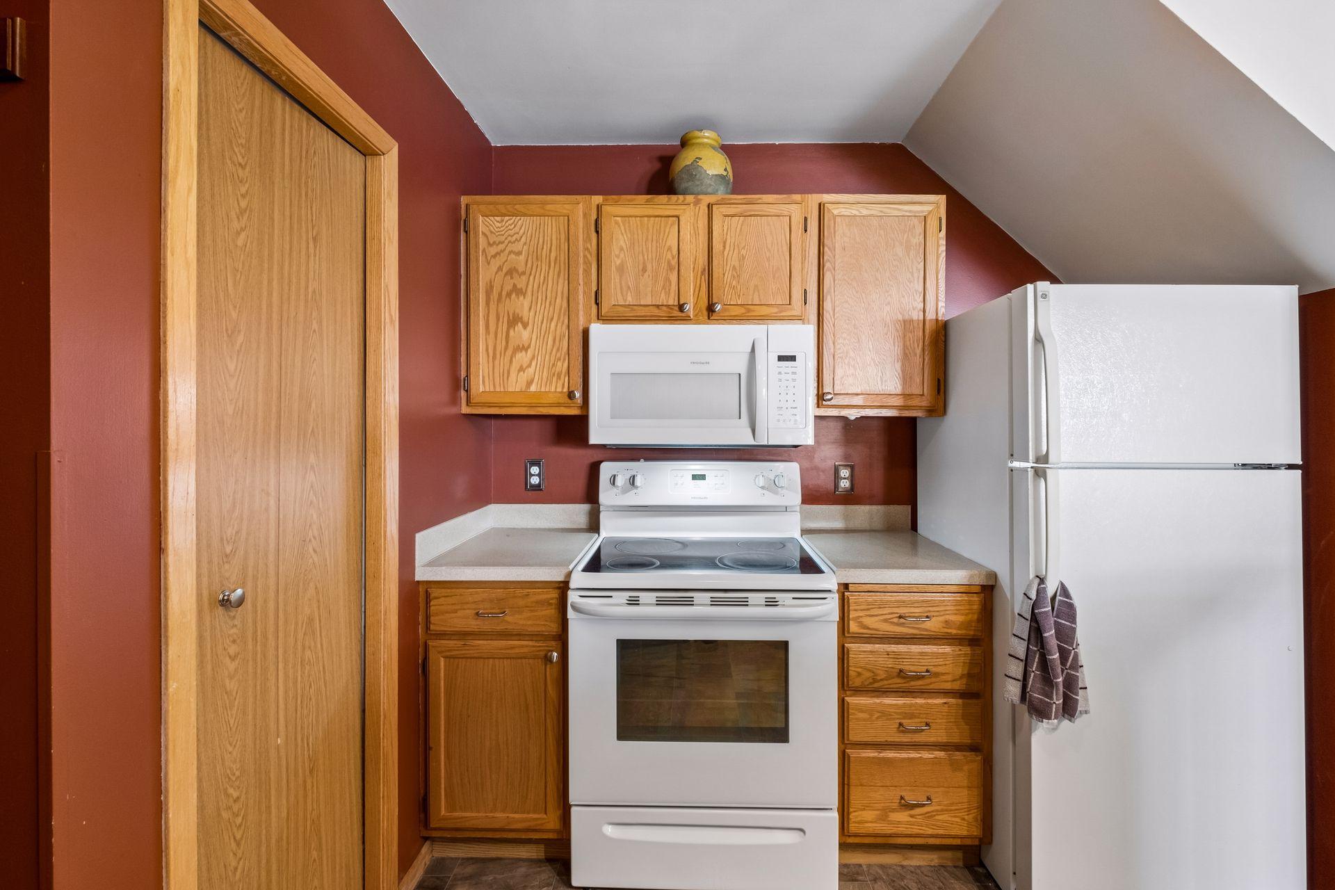 View of Residential at 12886 Echo Lane, Apple Valley MN 55124, Apple Valley (8 of 20) - Mike Wilen | Minnesota Team Real Estate