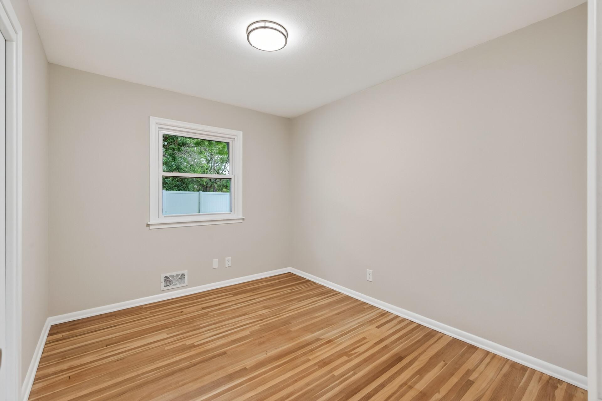 View of Residential at 6547 Oakley Drive, Fridley MN 55432, Fridley (13 of 31) - Mike Wilen | Minnesota Team Real Estate