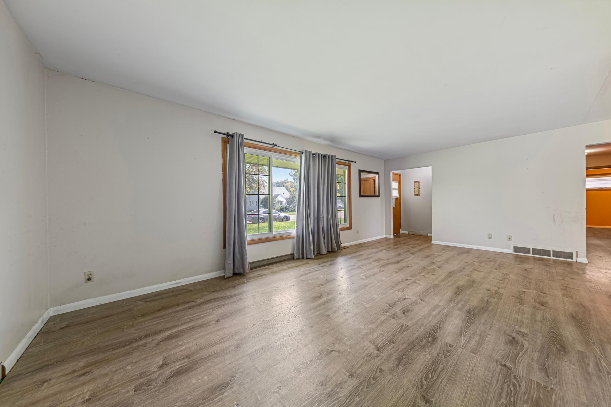 View of Residential at 366 Waterville Avenue, Le Center MN 56057, Le Center (10 of 30) - Mike Wilen | Minnesota Team Real Estate