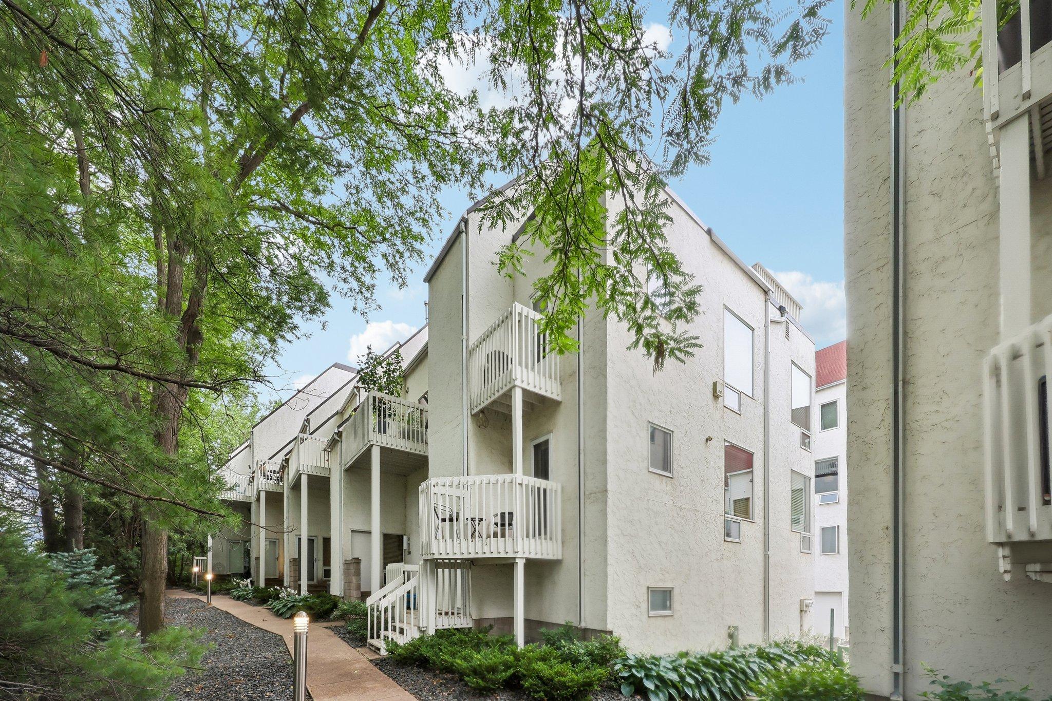 View of (CC) Two Unit at 3058 Lake Shore Drive, Minneapolis - Mike Wilen | Minnesota Team Real Estate