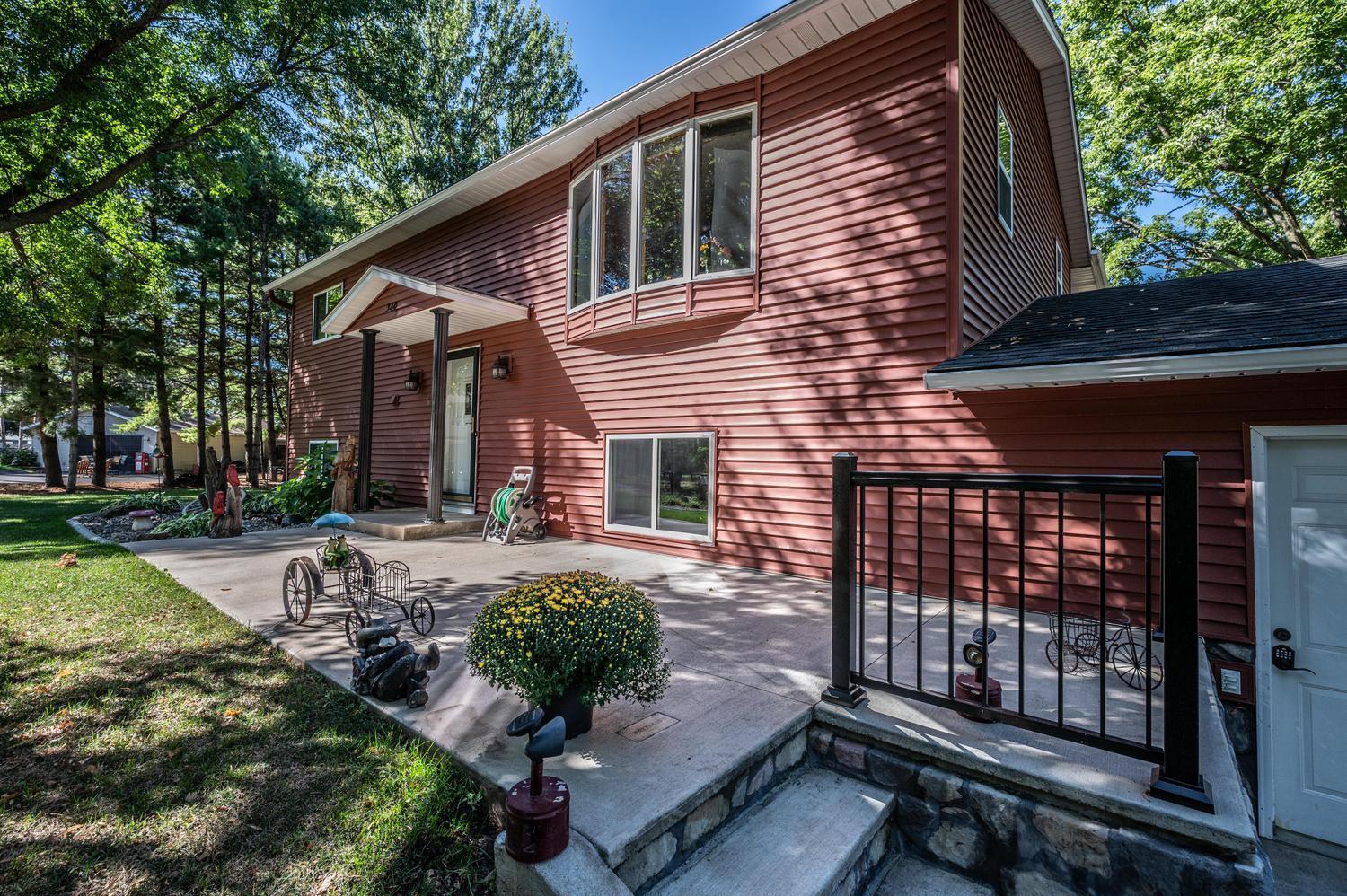 View of Residential at 340 31st Street, Hastings MN 55033, Hastings (39 of 52) - Mike Wilen | Minnesota Team Real Estate