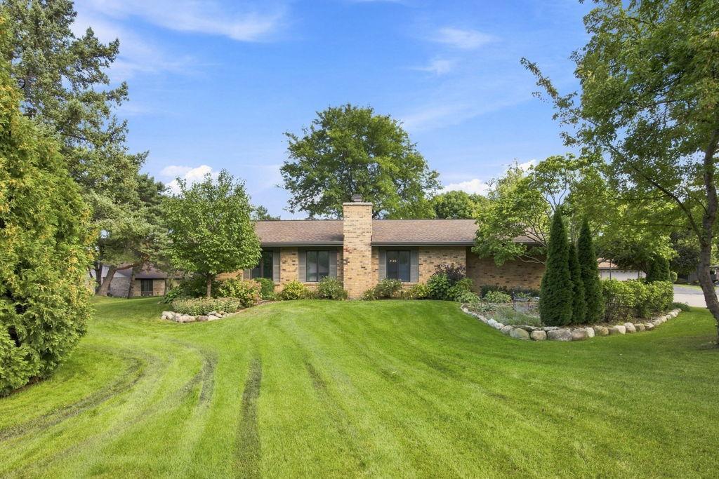 View of Residential at 38 Jewel Lane, Plymouth MN 55447, Plymouth (19 of 25) - Mike Wilen | Minnesota Team Real Estate