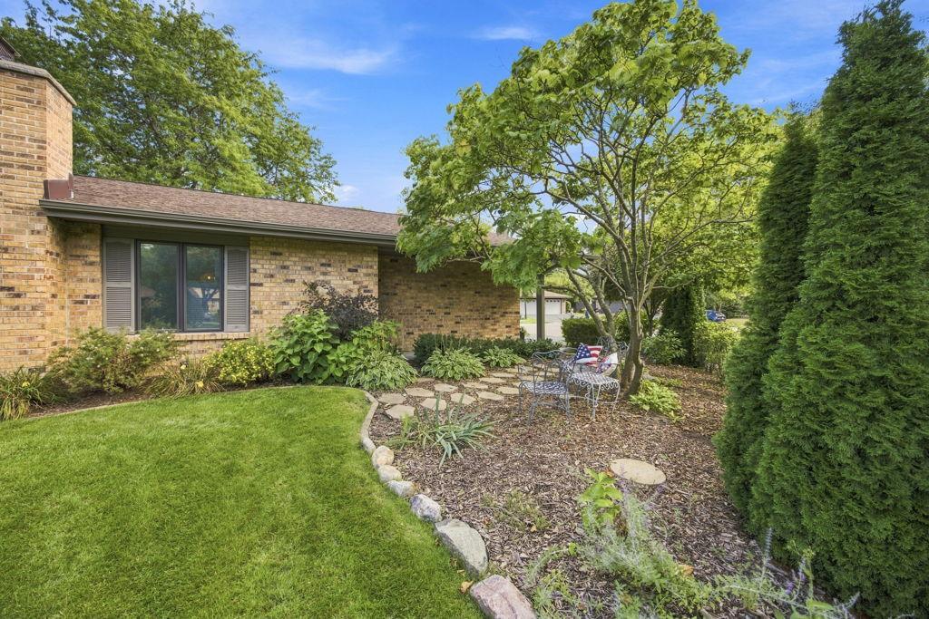 View of (TH) Detached at 38 Jewel Lane, Plymouth - Mike Wilen | Minnesota Team Real Estate